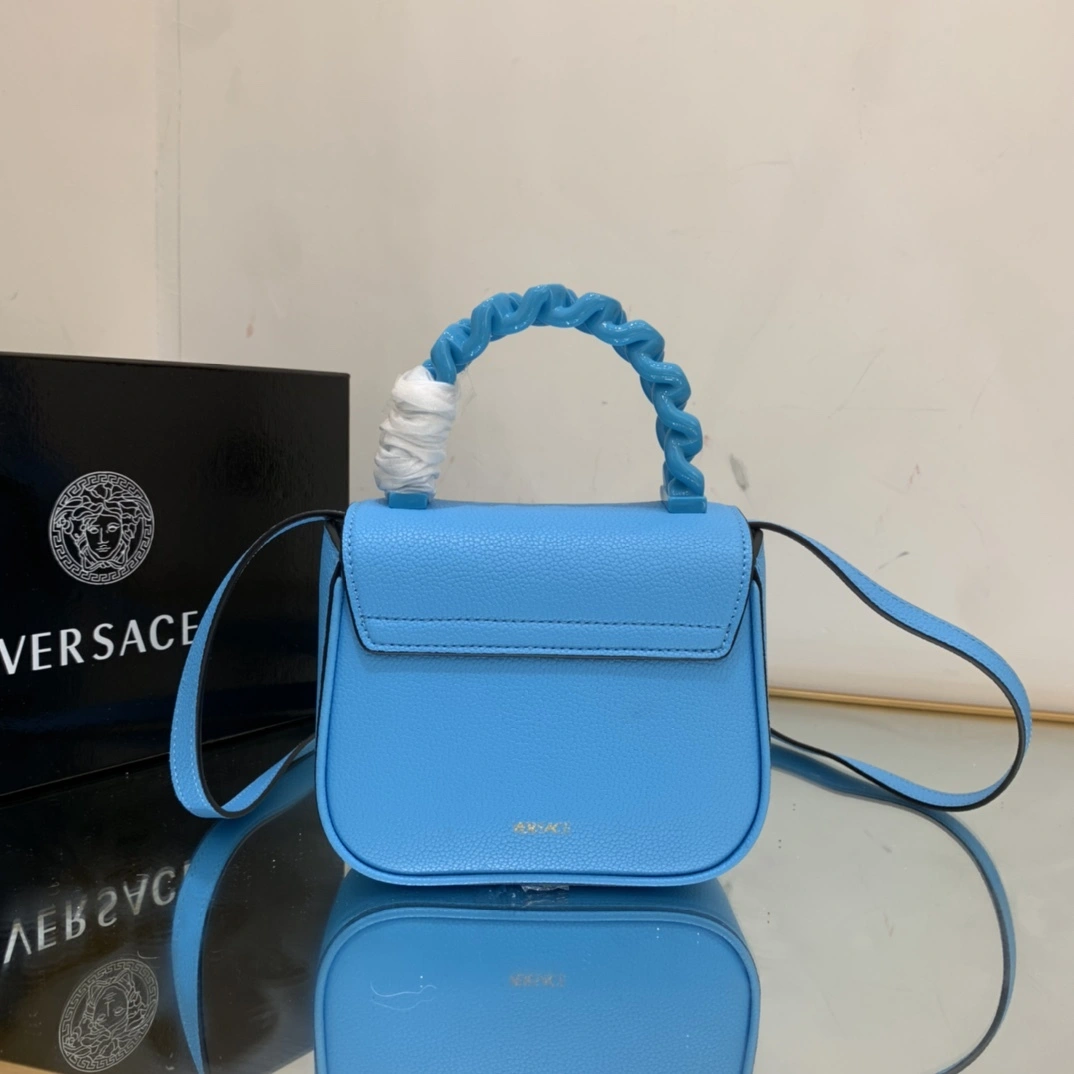 MOMO- high quality version 1003016-DVIT2T-1U38V 2022 item：C-B063B0701C