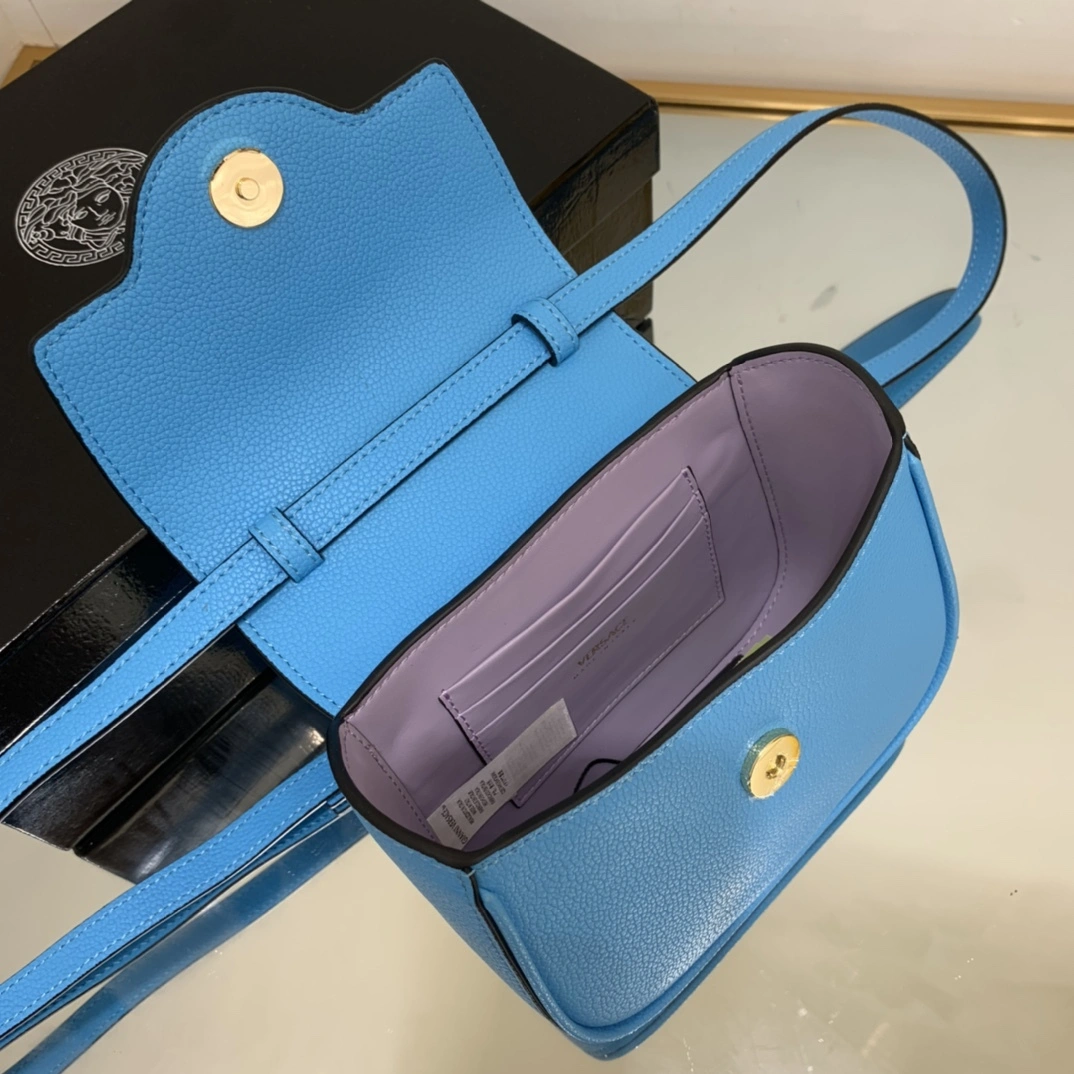 MOMO- high quality version 1003016-DVIT2T-1U38V 2022 item：C-B063B0701C