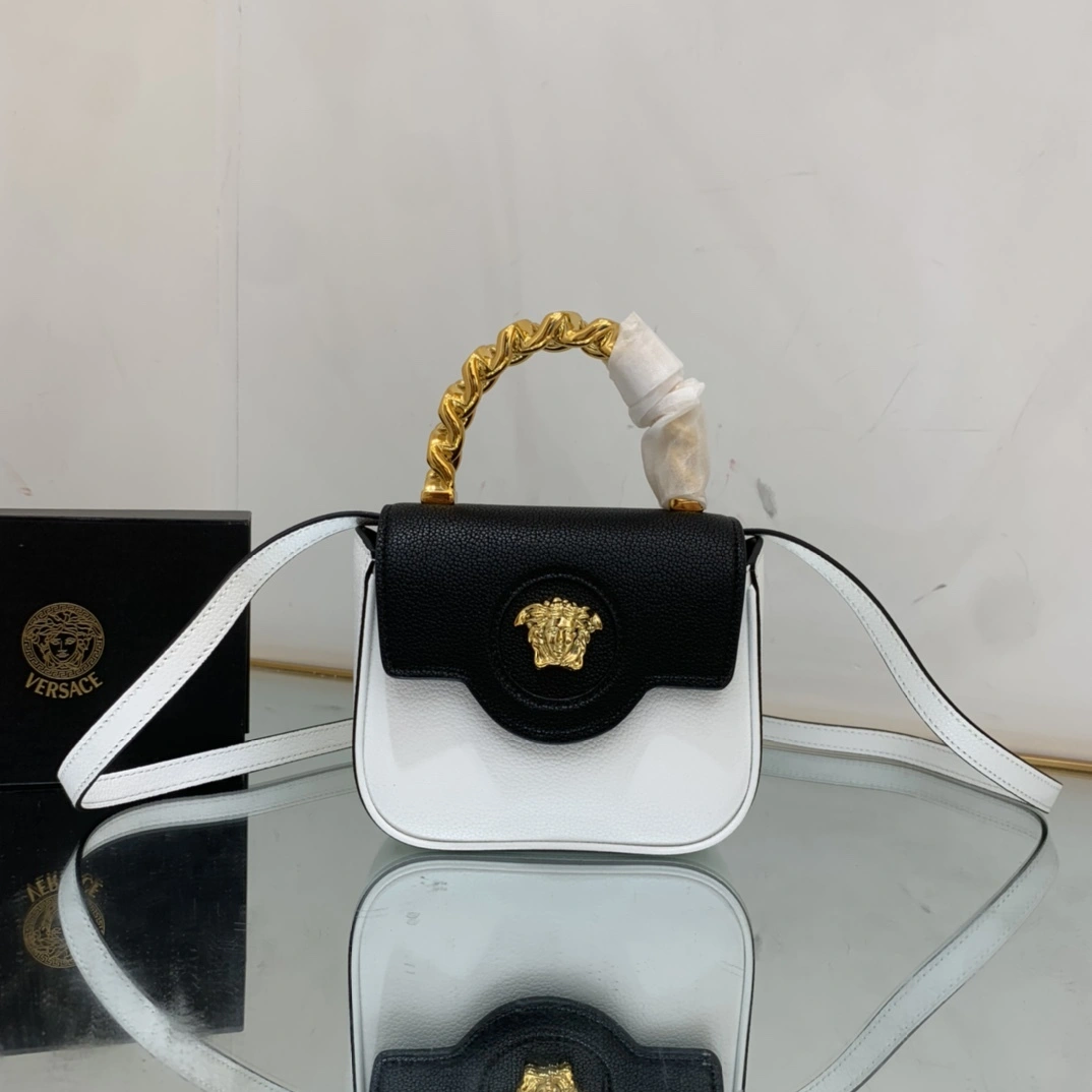 &MOMO- high quality version 1003016DVIT2T2W63V 2022 item：C-B063B0704C