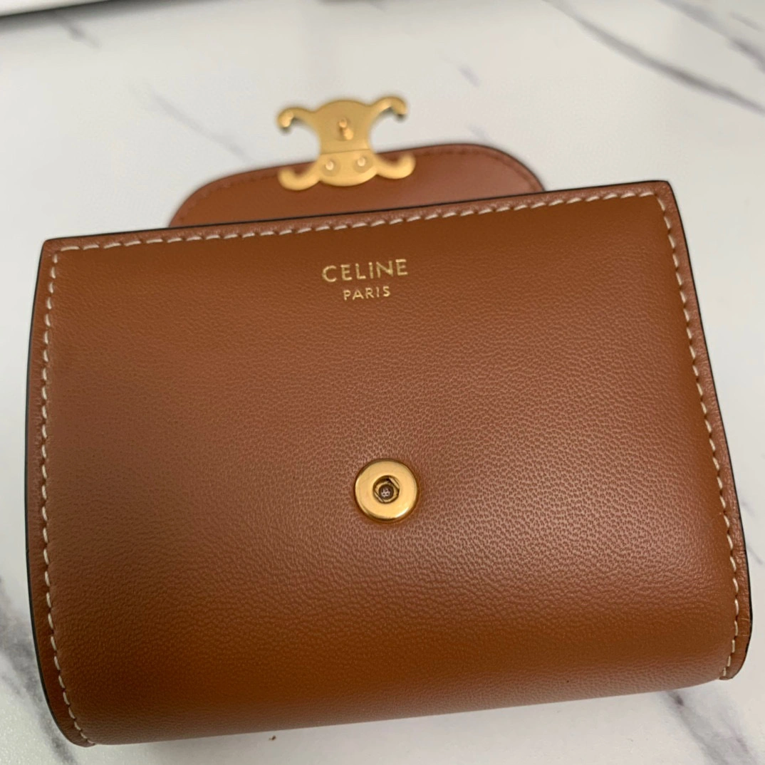 MOMO- high quality version 10D783BZG-38NO sheephide item：B-B564I1417C