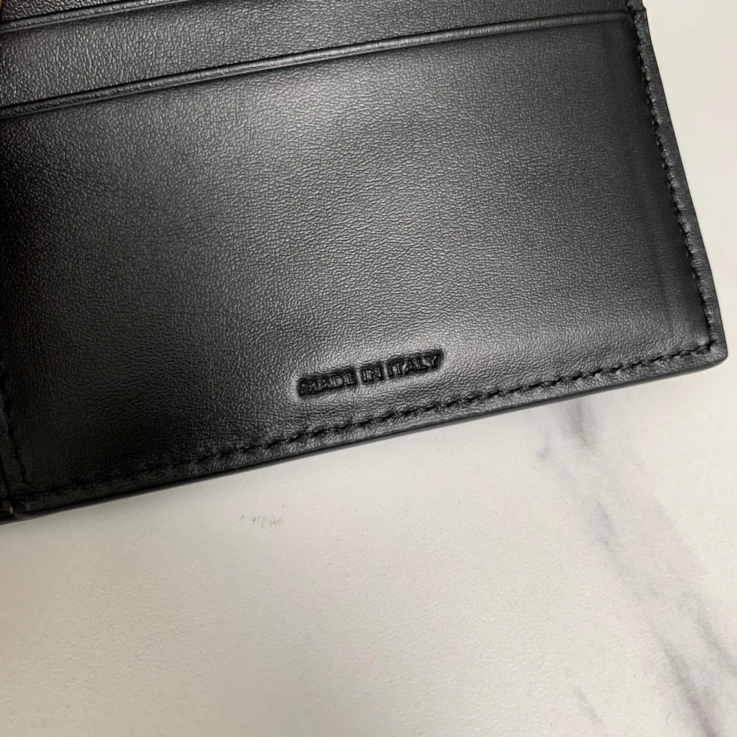 MOMO- high quality version 10D783BZG-38NO sheephide item：B-B564I1418C