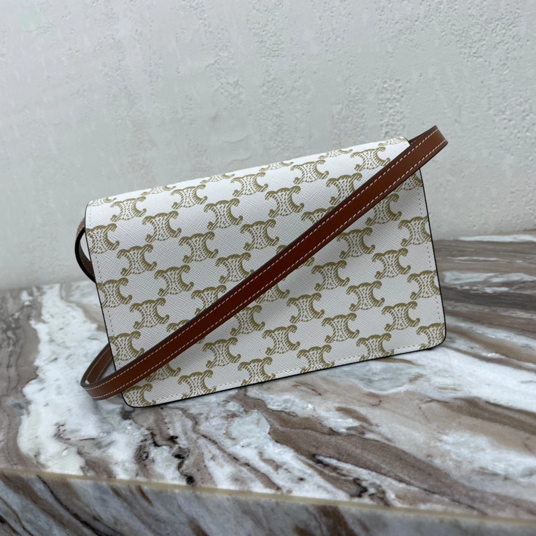 MOMO- high quality version 10D852CG9-01TA TRIOMPHE lambskin item：B-B000J2101C