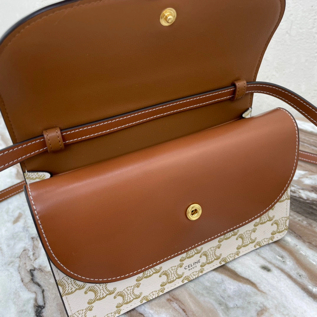 MOMO- high quality version 10D852CG9-01TA TRIOMPHE lambskin item：B-B000J2101C