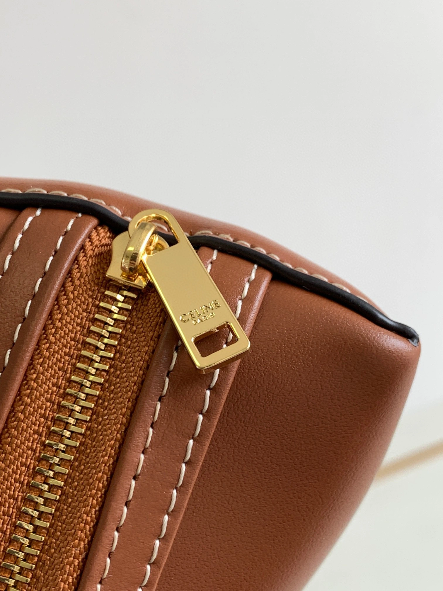 MOMO- high quality version 10E383DR8-04LU TRIOMPHE calfskin item：B-B564J3024C