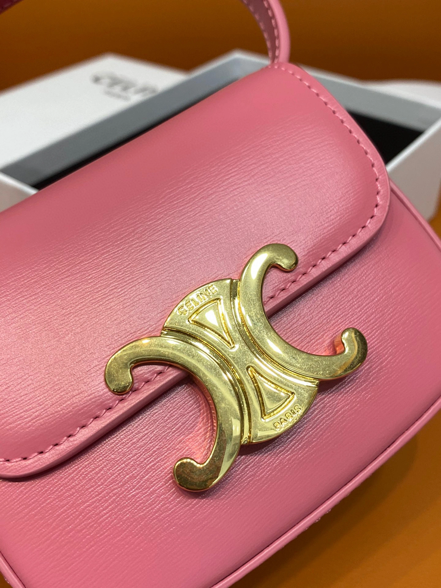 MOMO- high quality version 10I513DPV-25FO cowhide item：B-B564I1421C