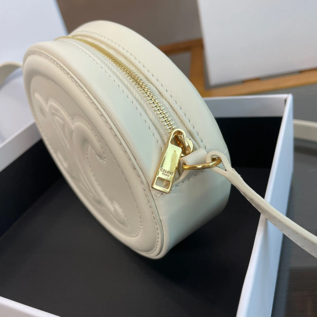 MOMO- high quality version 10I703DPQ-01RC cowhide item：B-B009J1910C