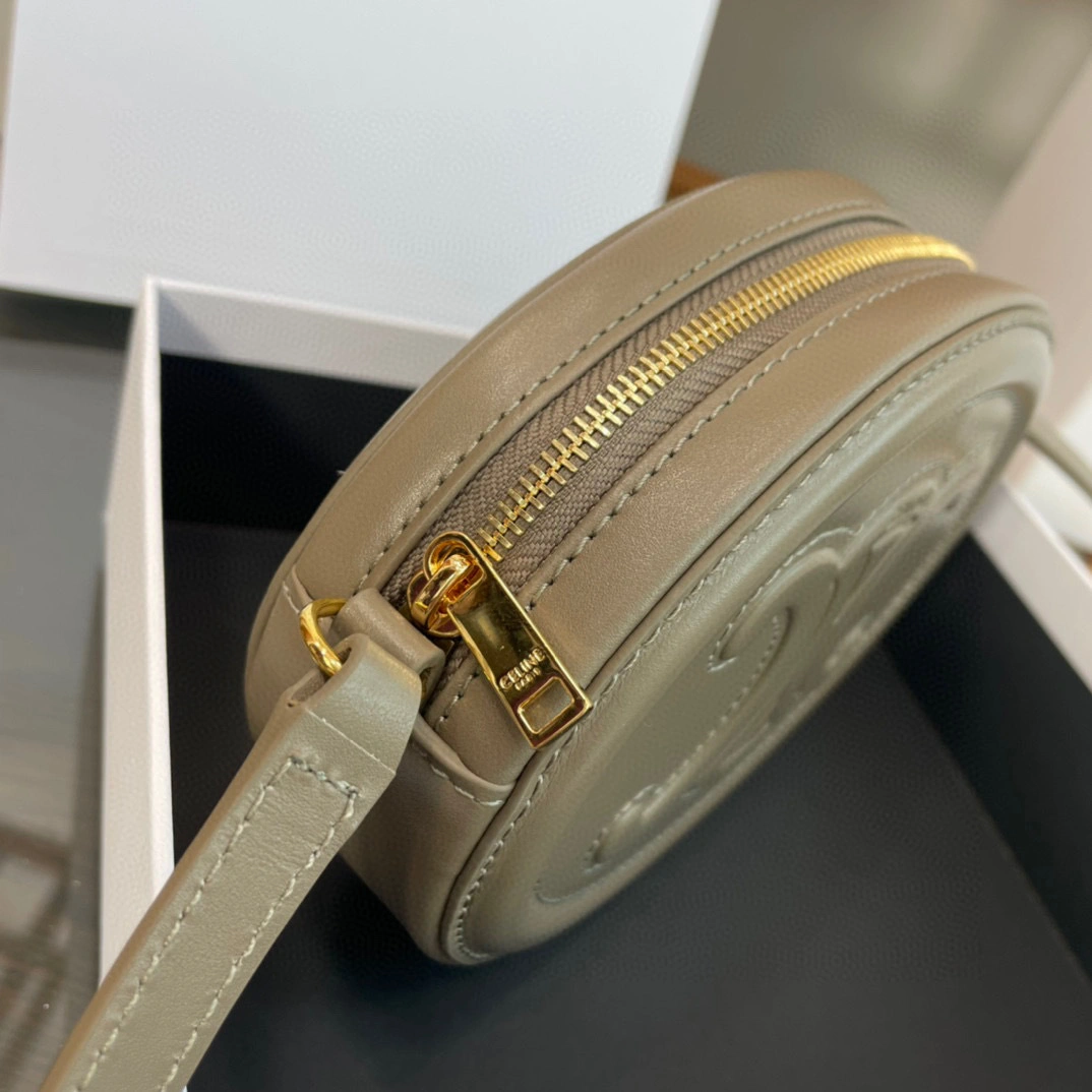 MOMO- high quality version 10I703DPQ-31GR cowhide item：B-B009J1909C