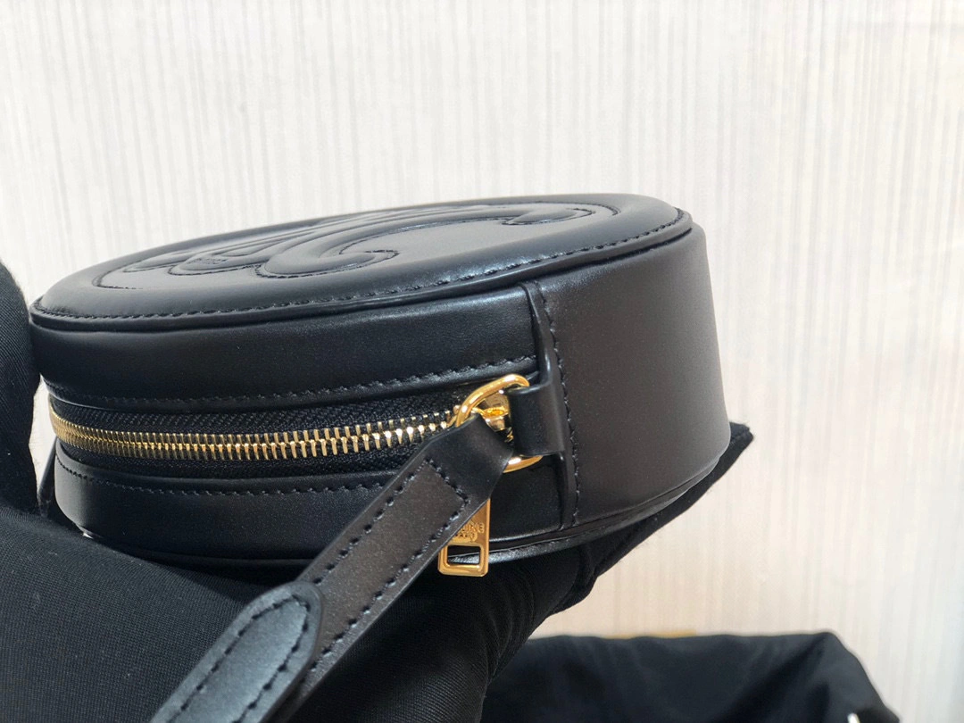 MOMO- high quality version 10I703DPQ-38NO cowhide item：B-B236J1907C
