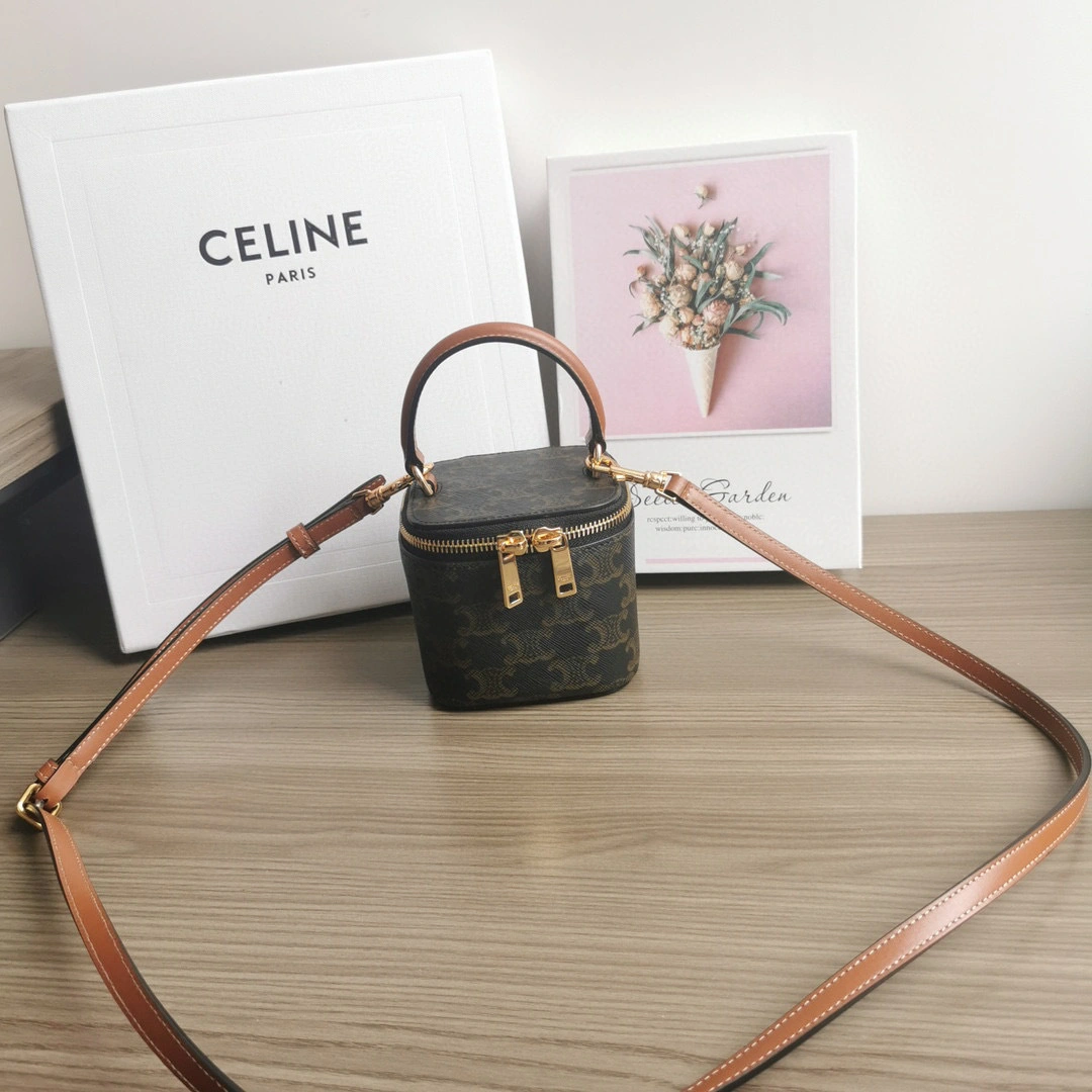MOMO- high quality version 10J762CZ1-04LU 2022 item：B-B063I1823C