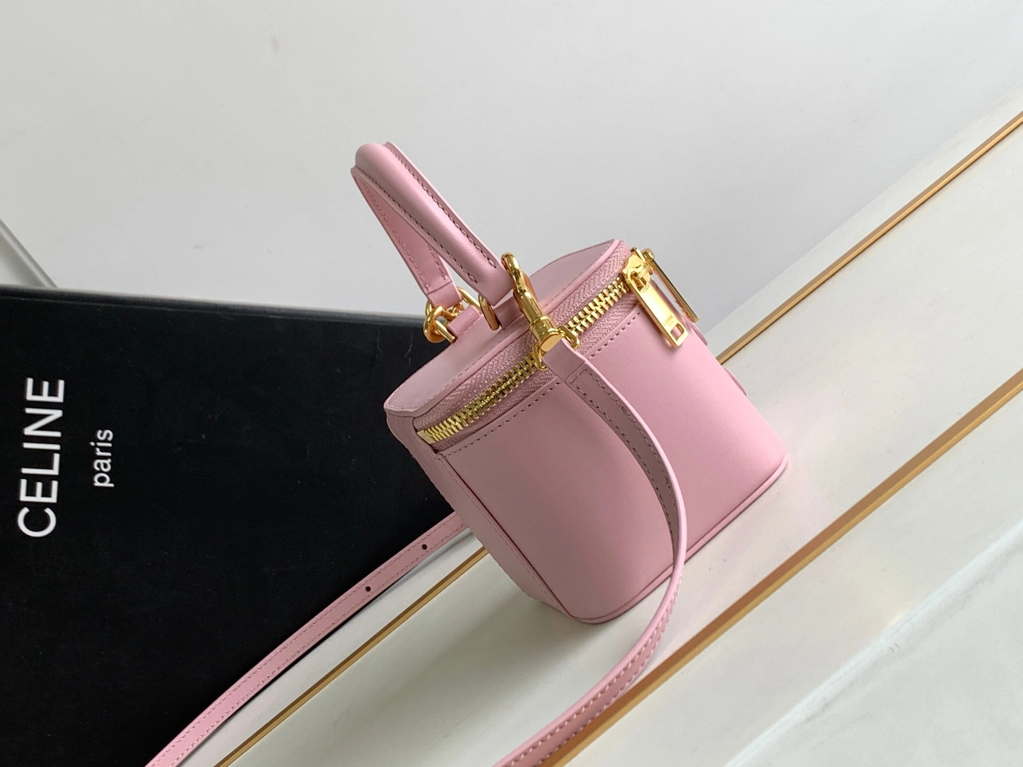 MOMO- high quality version 10J763DR8-24LP 23s cowhide item：C-B564C2407C