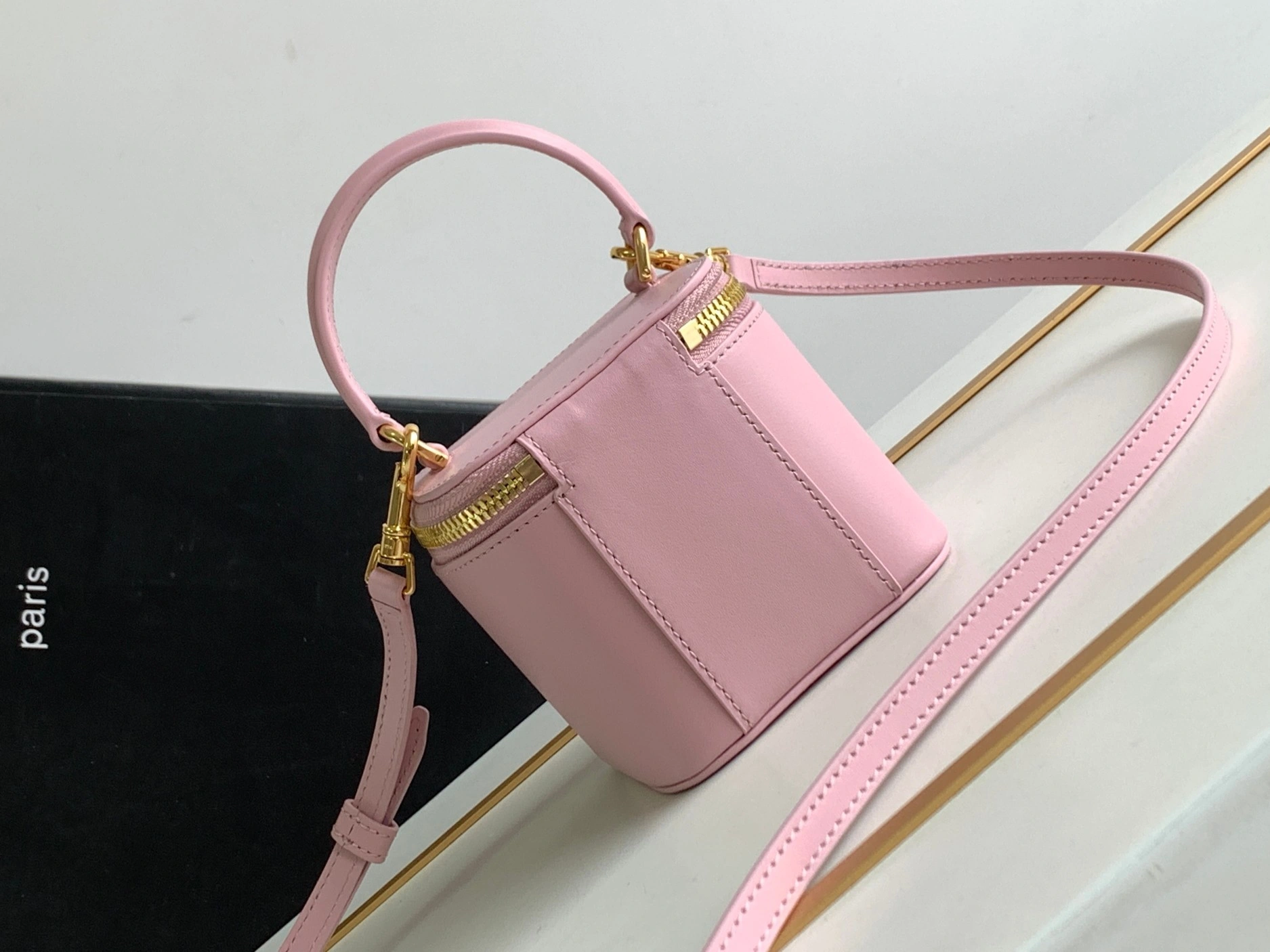 MOMO- high quality version 10J763DR8-24LP 23s cowhide item：C-B564C2407C