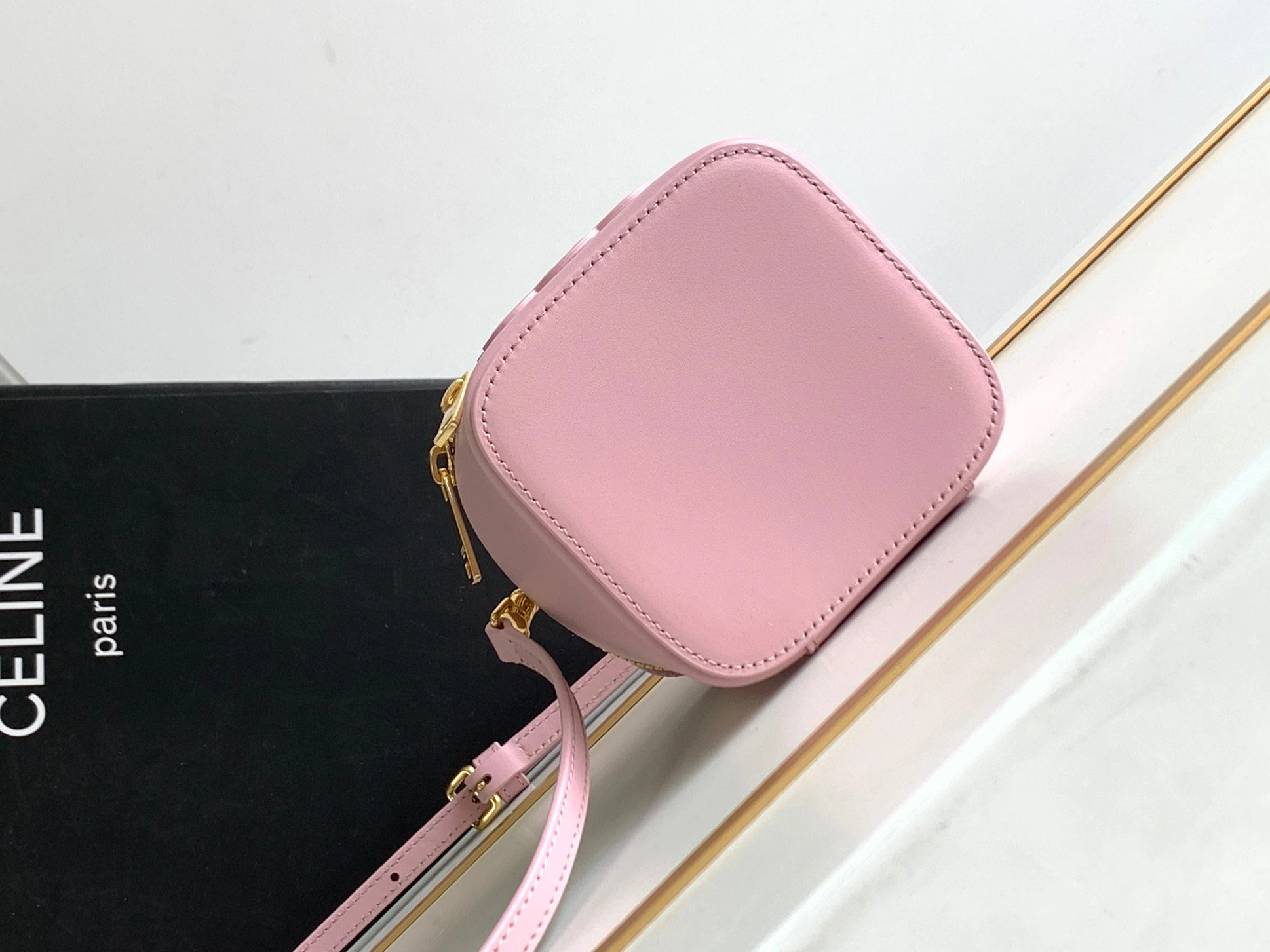 MOMO- high quality version 10J763DR8-24LP 23s cowhide item：C-B564C2407C