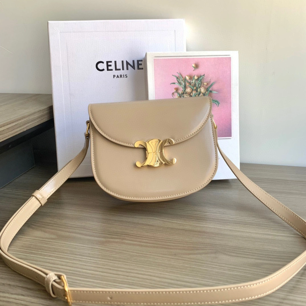 MOMO- high quality version 110413BF4-03SA item：B-B063I1824C