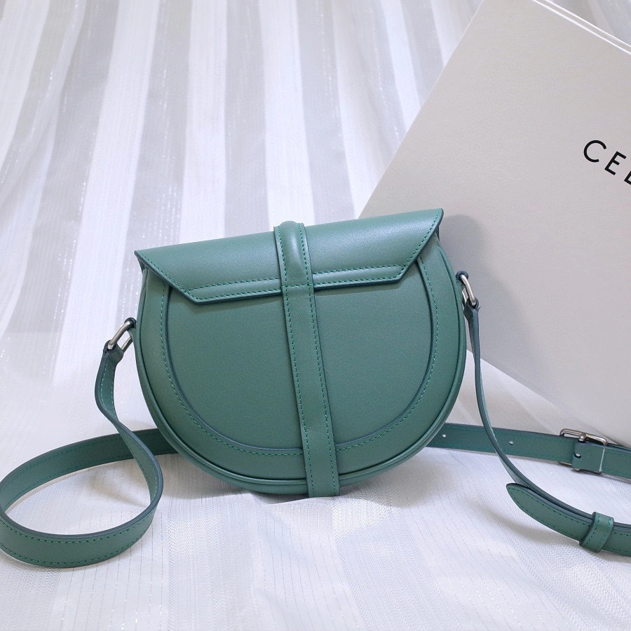 MOMO- high quality version 188013BEY-29CN BESACE 16 calfskin item：B-B000K0713C