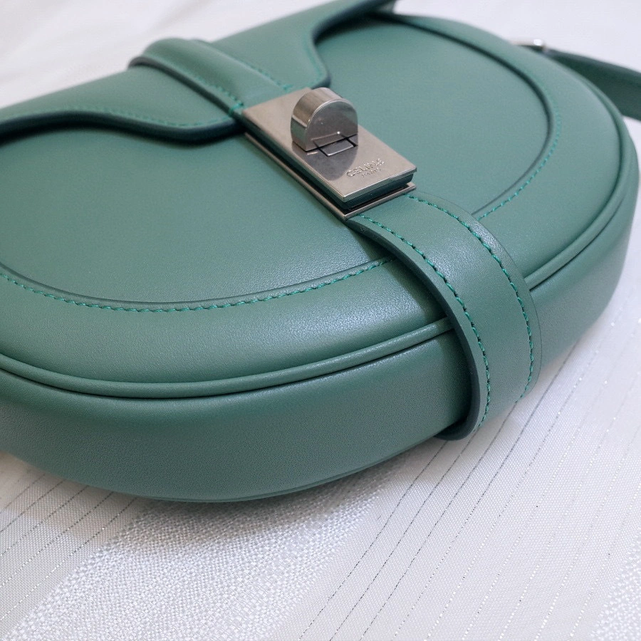 MOMO- high quality version 188013BEY-29CN BESACE 16 calfskin item：B-B000K0713C