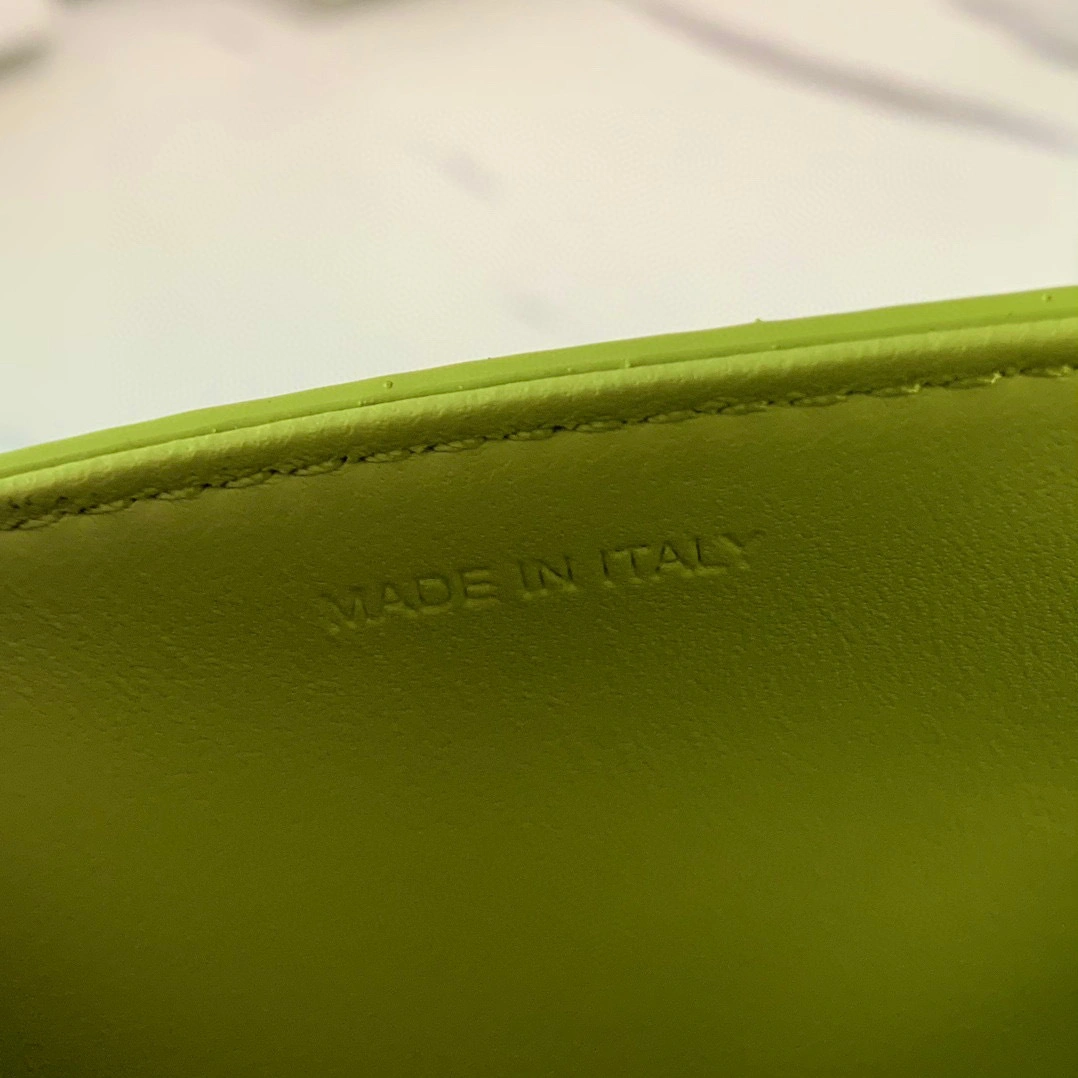 MOMO- high quality version 188423BF4-15LJ item：B-B202H1230C