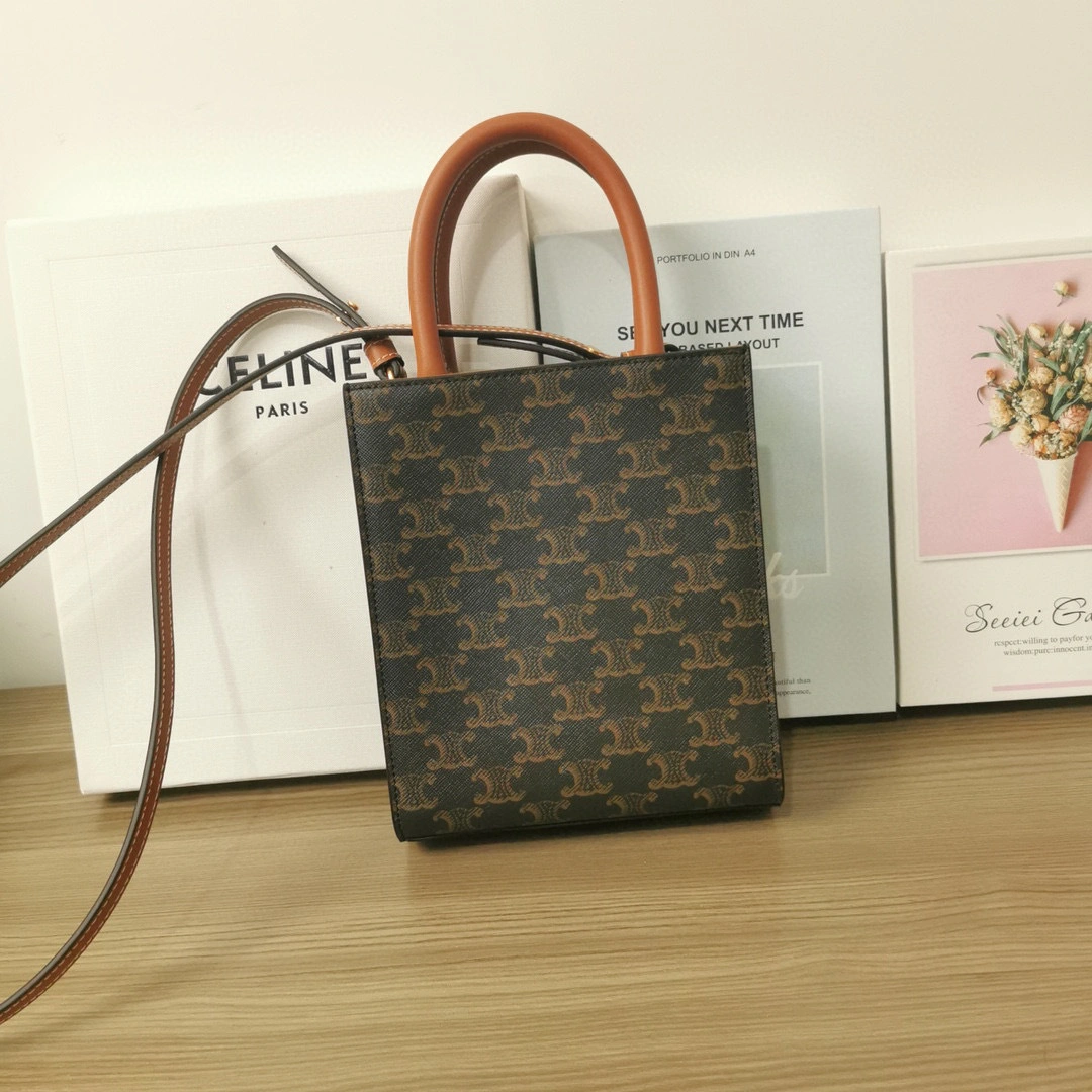 MOMO- high quality version 194372EGG-14ML Mini Tote item：B-B063J3016C