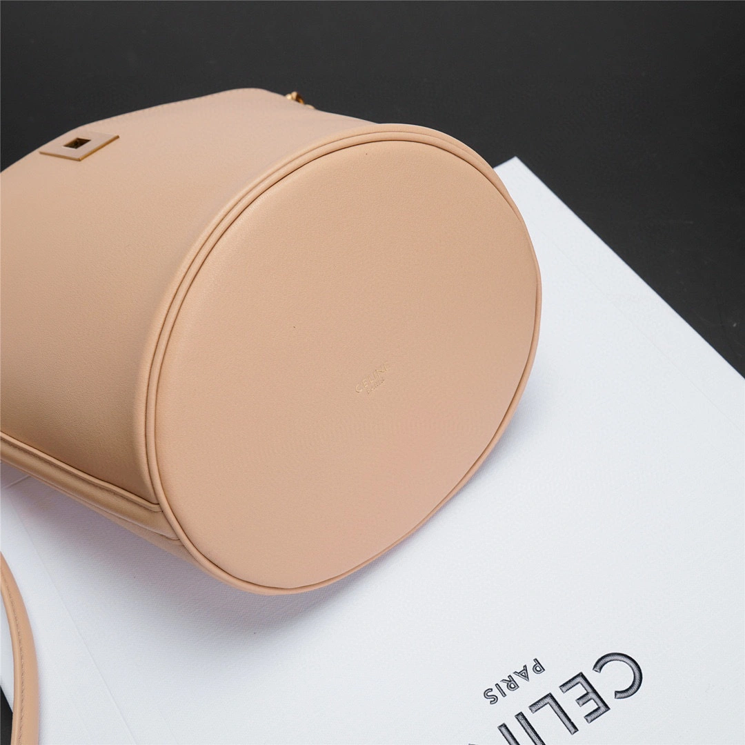MOMO- high quality version 197573CR4-03SA TEEN BUCKET cowhide item：B-B000J2704C