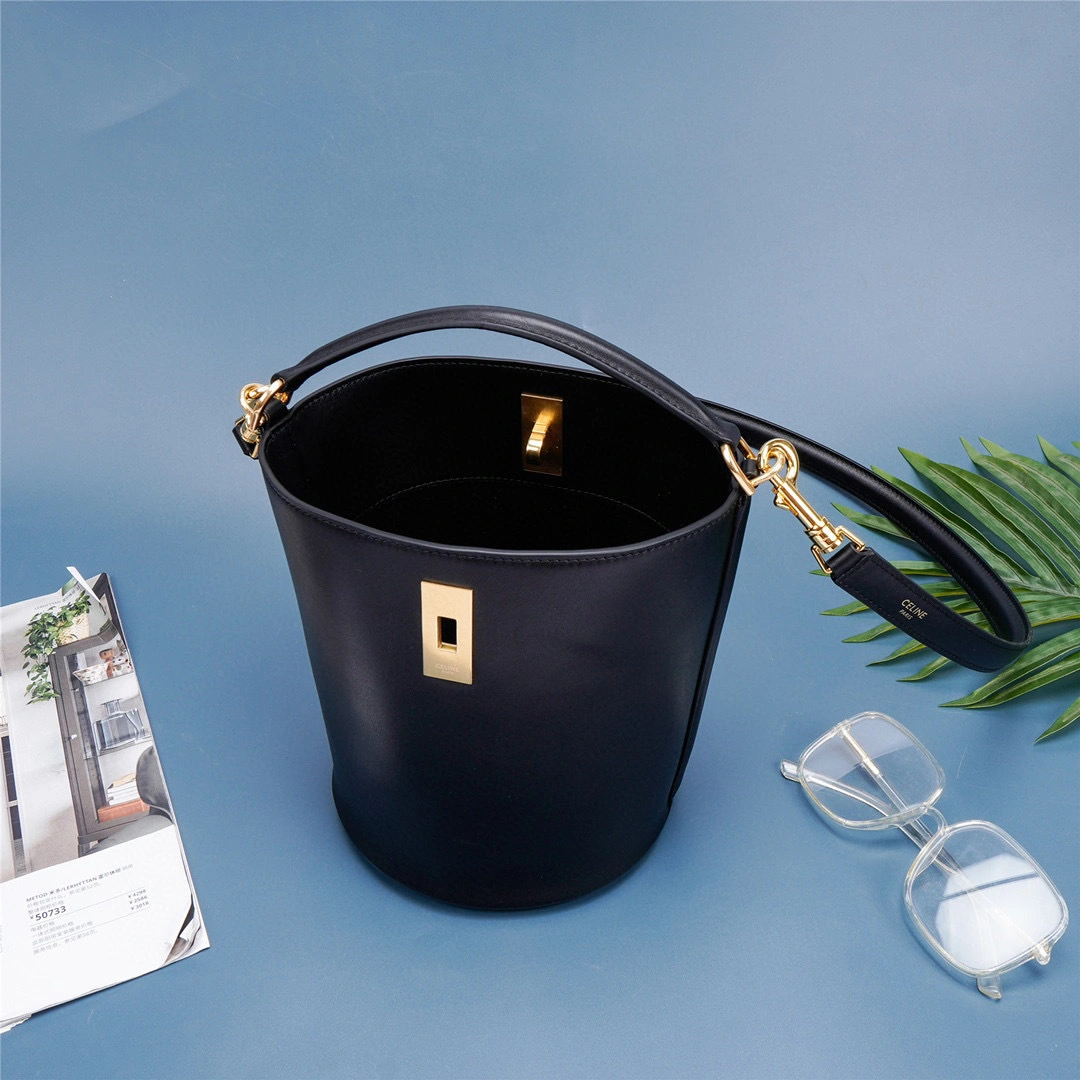 MOMO- high quality version 197573CR4-38NO TEEN BUCKET cowhide item：B-B000J2706C