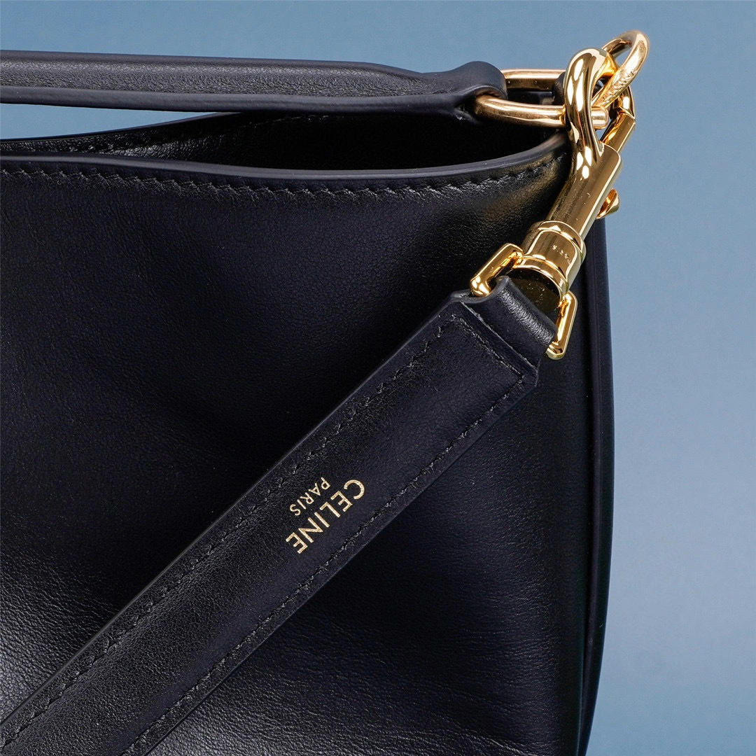 MOMO- high quality version 197573CR4-38NO TEEN BUCKET cowhide item：B-B000J2706C