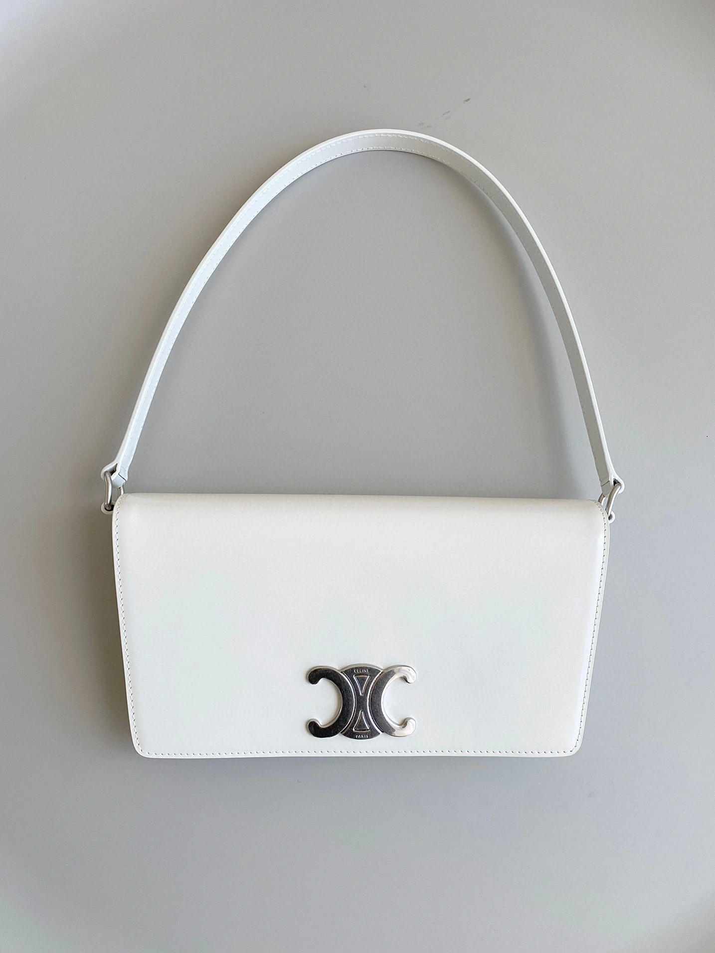 MOMO- high quality version 199283BF4-01SI Trapeze calfskin item：B-B598J1719C
