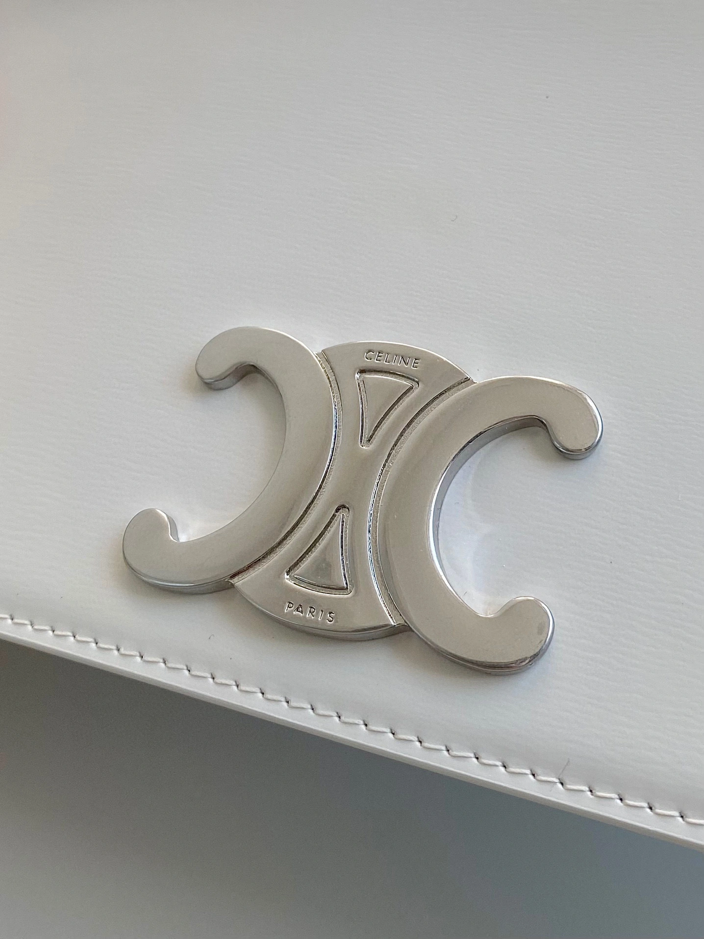 MOMO- high quality version 199283BF4-01SI Trapeze calfskin item：B-B598J1719C