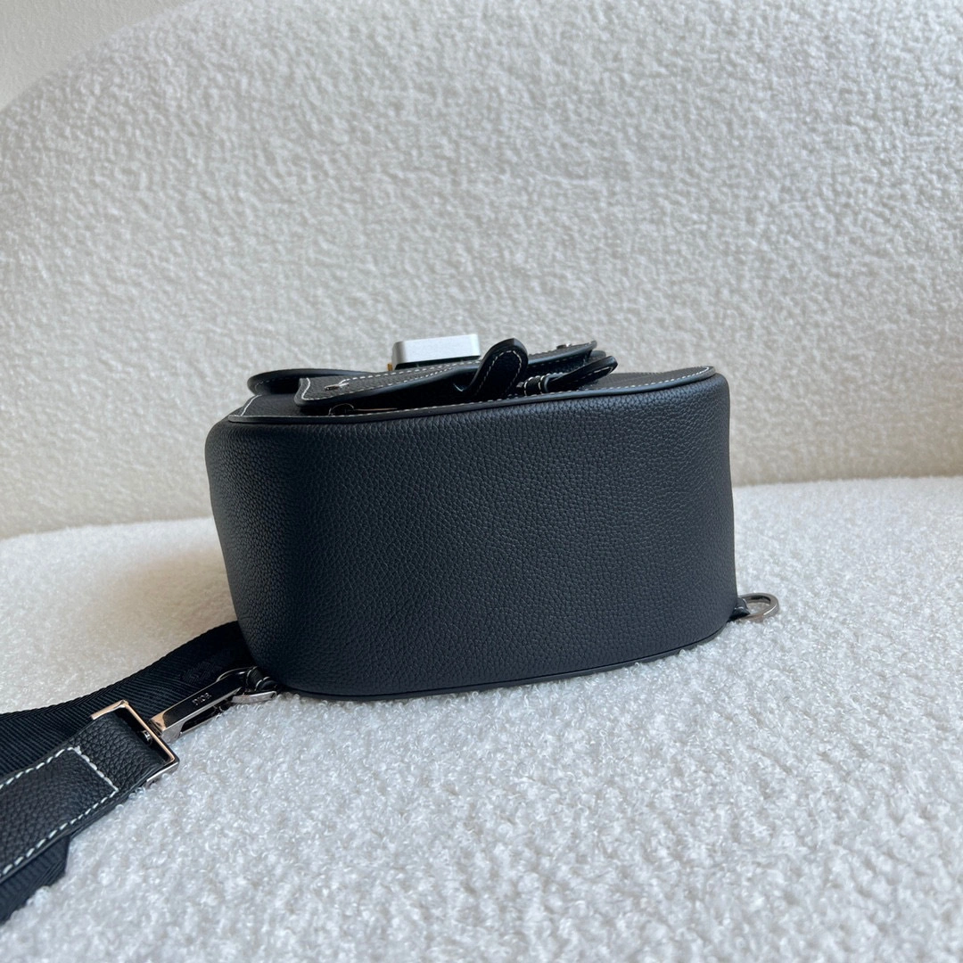 MOMO- high quality version 1ADBO022YKK-H00N Gallop item：B-B063L0805C