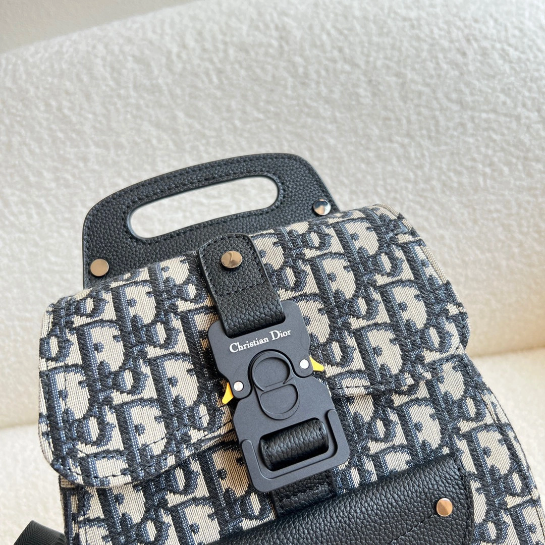 MOMO- high quality version 1ADBO022YKY-H27E Gallop item：B-B063L0804C