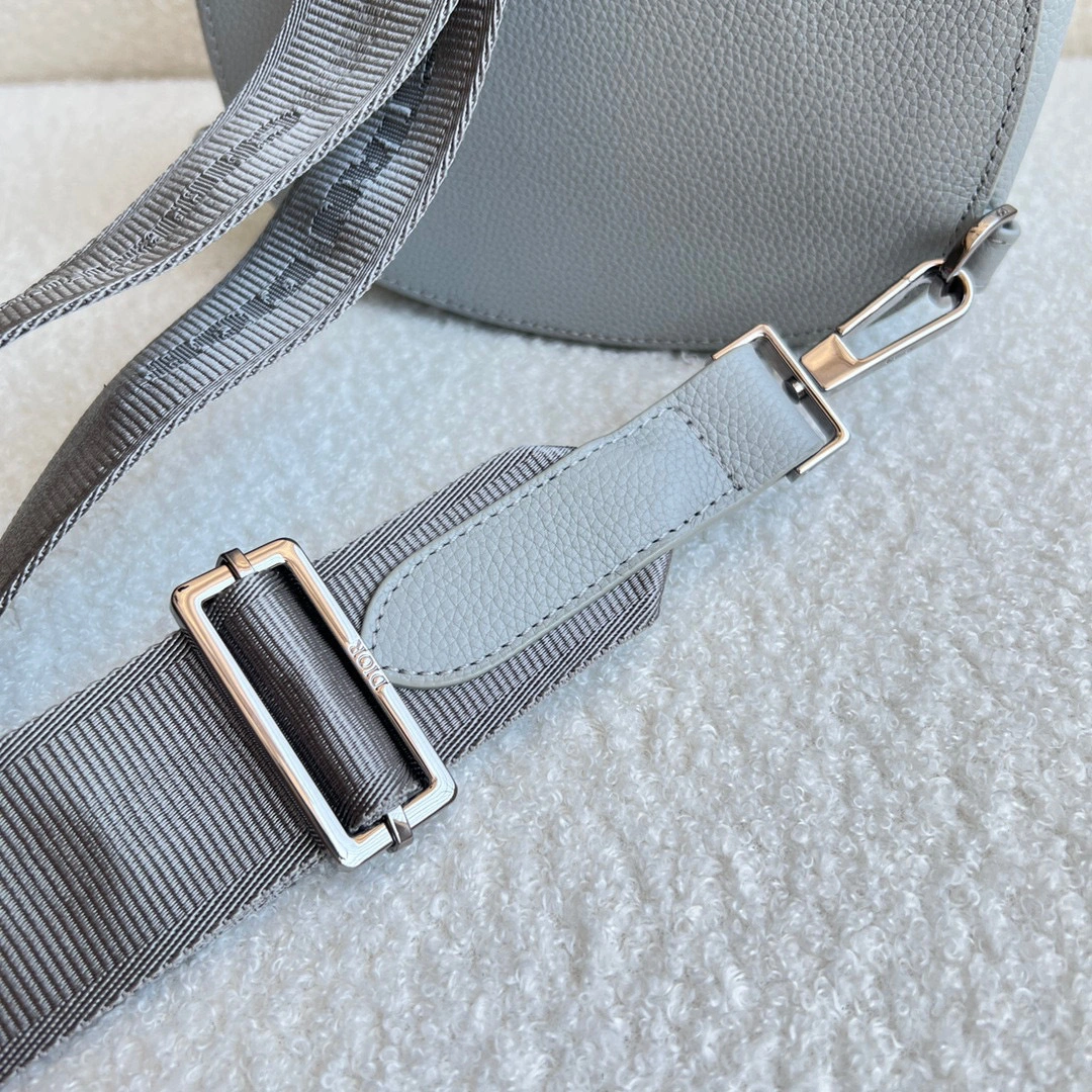 MOMO- high quality version 1ADBO022YMJ-H810 Gallop item：B-B063L0806C