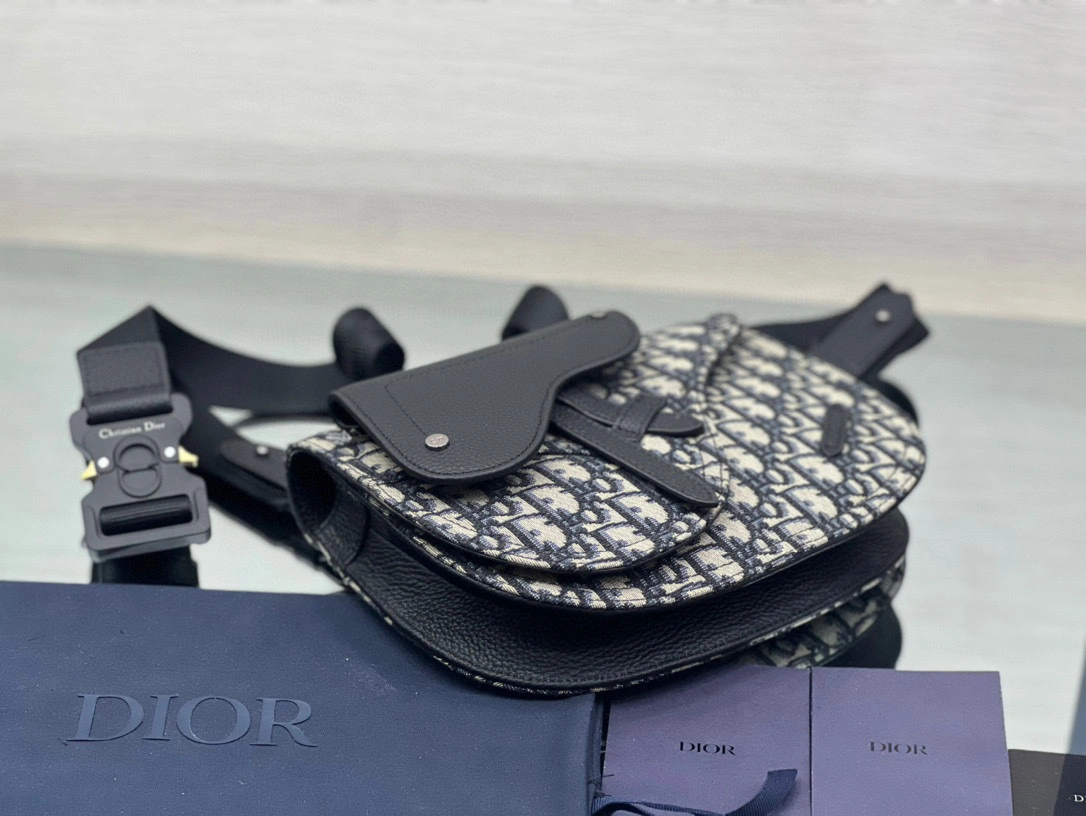 MOMO- high quality version 1ADPO044YKY-H27E item：C-B109A0908C