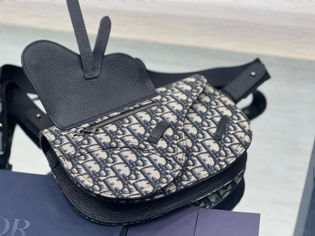 MOMO- high quality version 1ADPO044YKY-H27E item：C-B109A0908C
