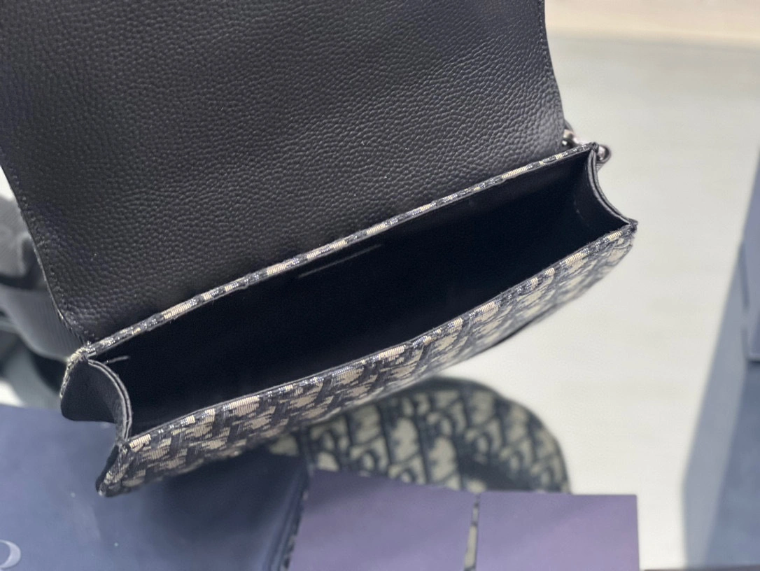 MOMO- high quality version 1ADPO044YKY-H27E item：C-B109A0908C