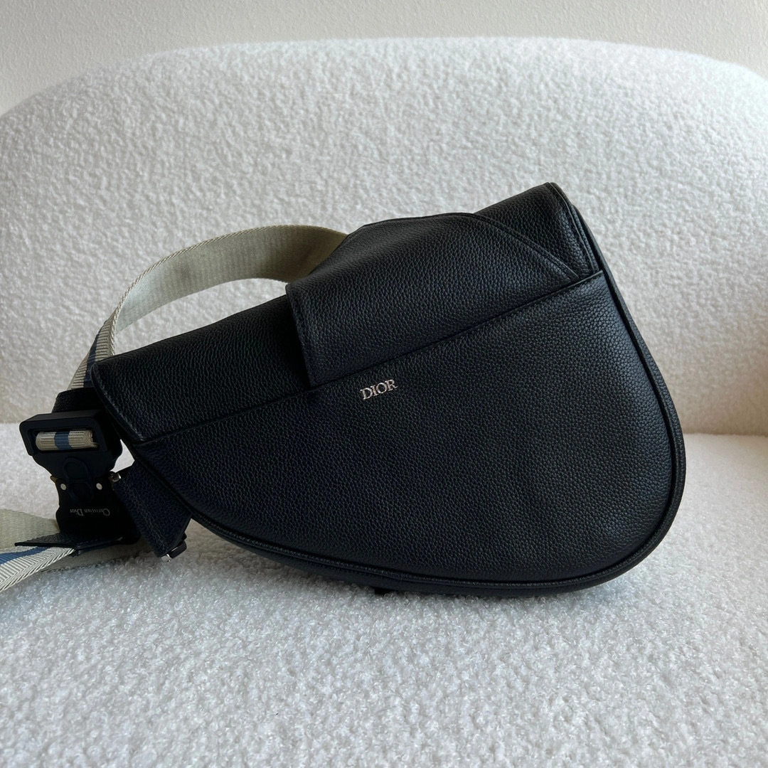 MOMO- high quality version 1ADPO093RIB-H00N item：B-B063L0707C