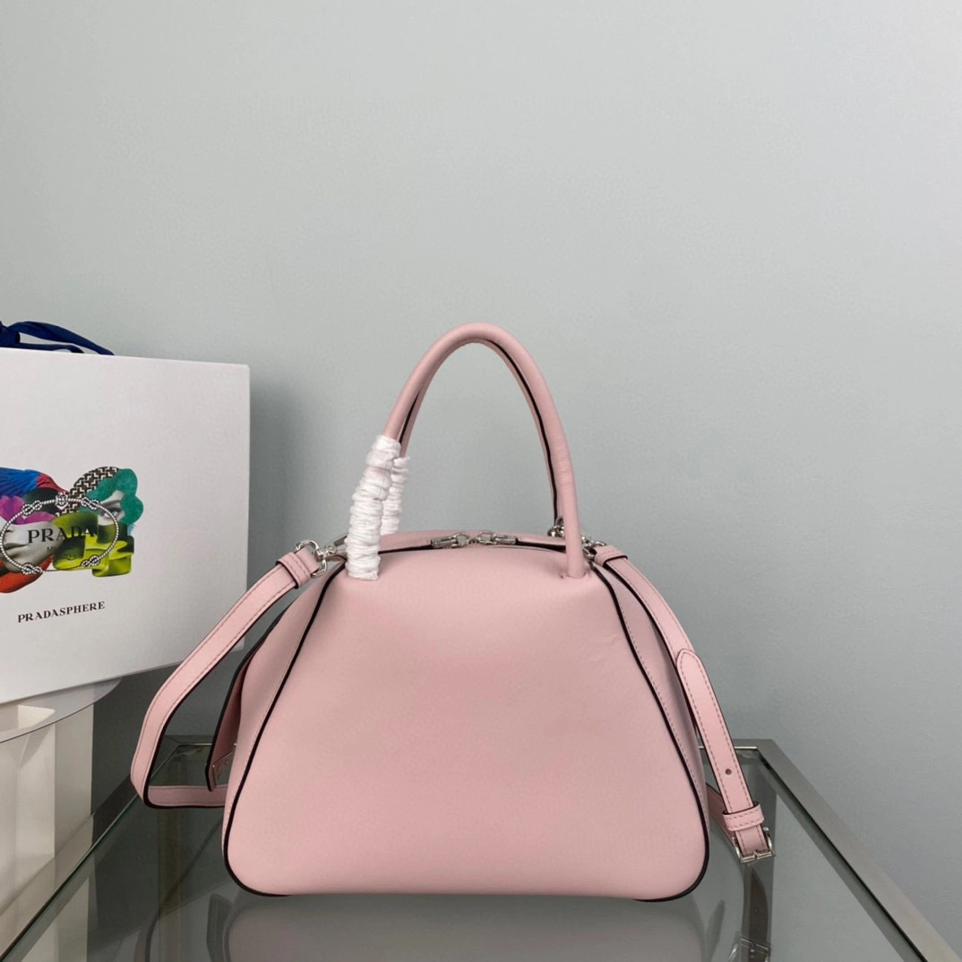 MOMO- high quality version 1BA366_2DDJ_F0E18_V_OOO calfskin item：B-B063J2109C