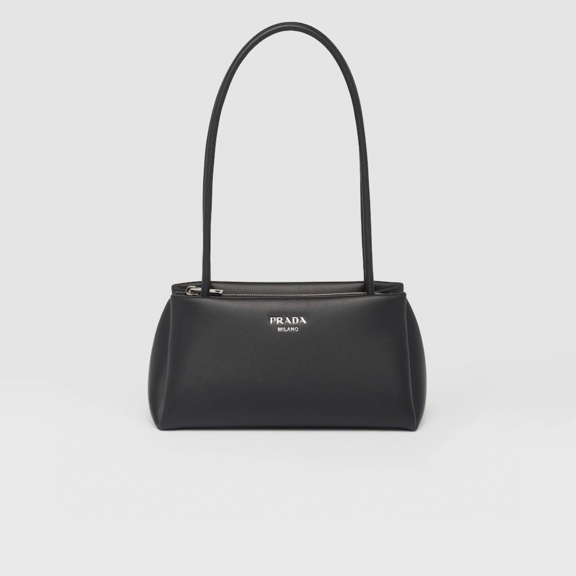 MOMO- high quality version 1BA368_2DDJ_F0002_V_OOO calfskin item：B-B000H0822C