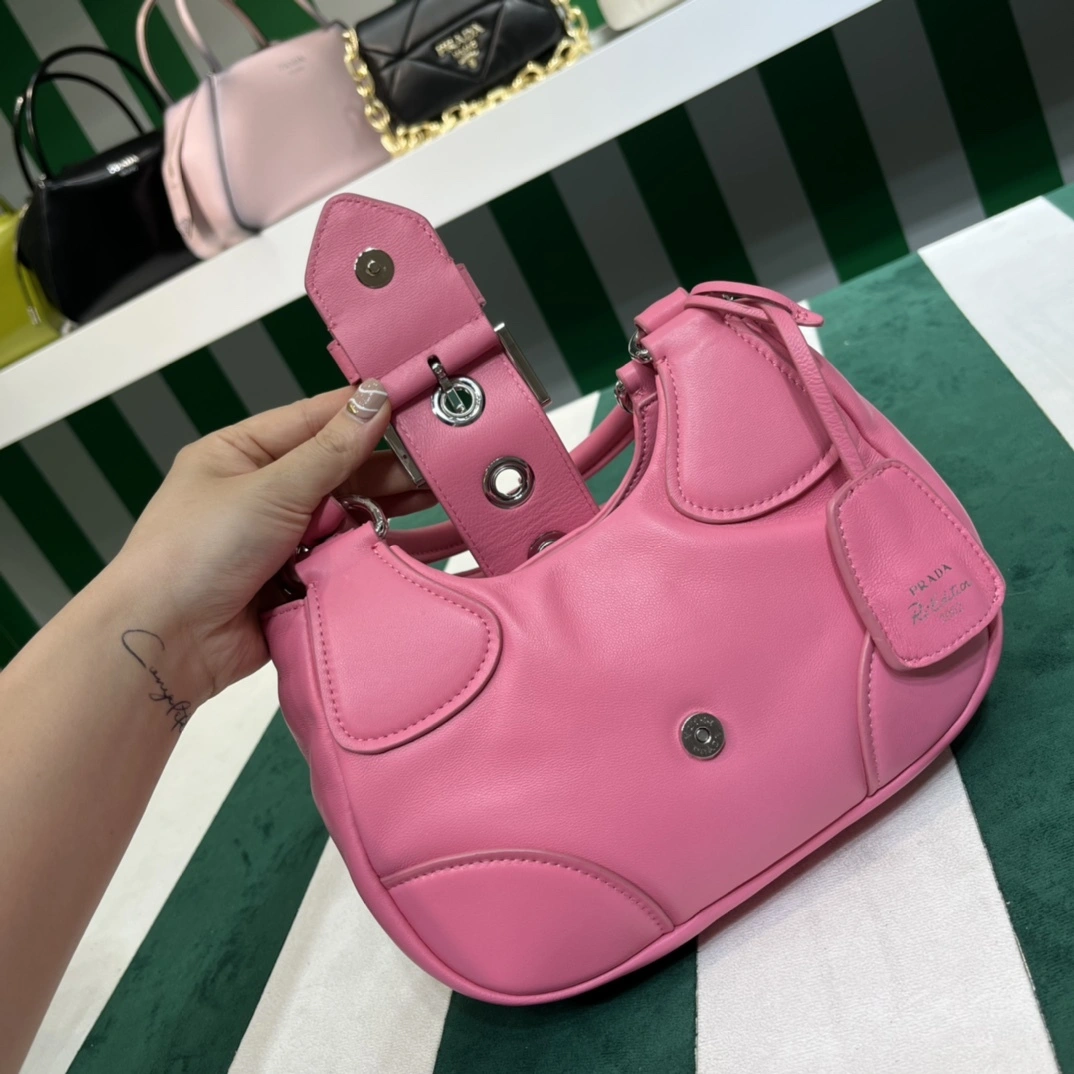 MOMO- high quality version 1BA381_2DYI_F0410_V_OOM Moon Bag item：C-B000D0416C
