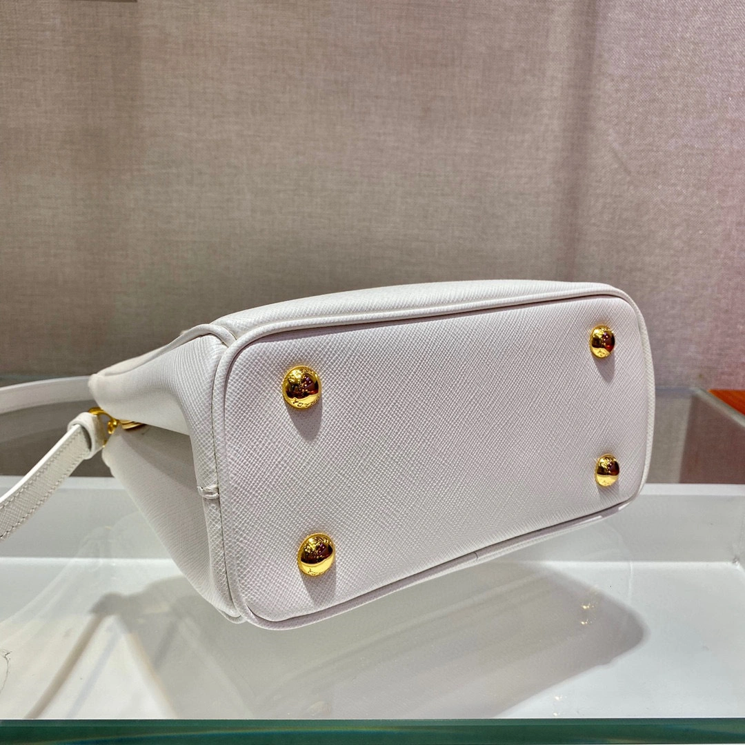 MOMO- high quality version 1BA906-NZV-F0009-V-DOO item：B-B564J2015C
