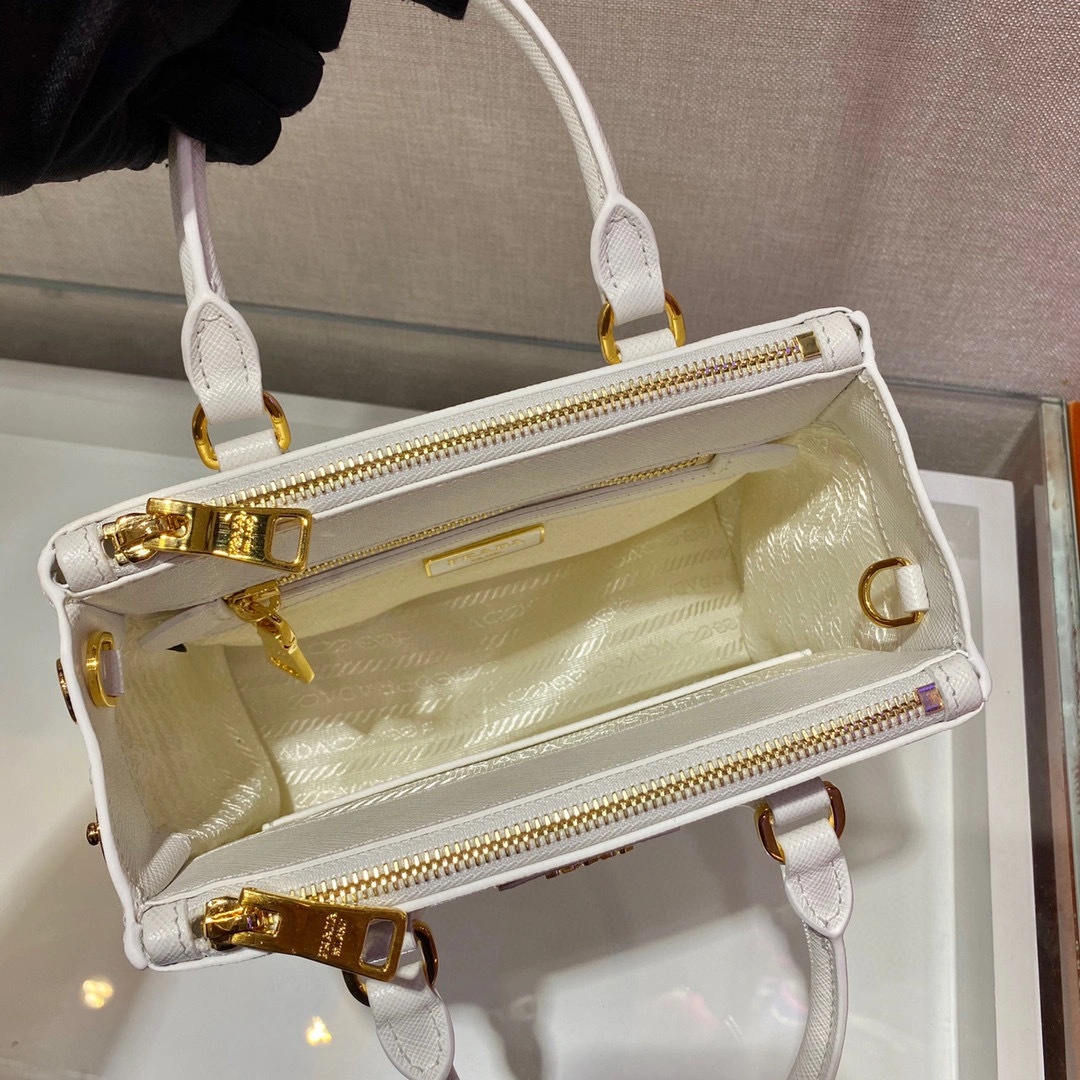 MOMO- high quality version 1BA906-NZV-F0009-V-DOO item：B-B564J2015C