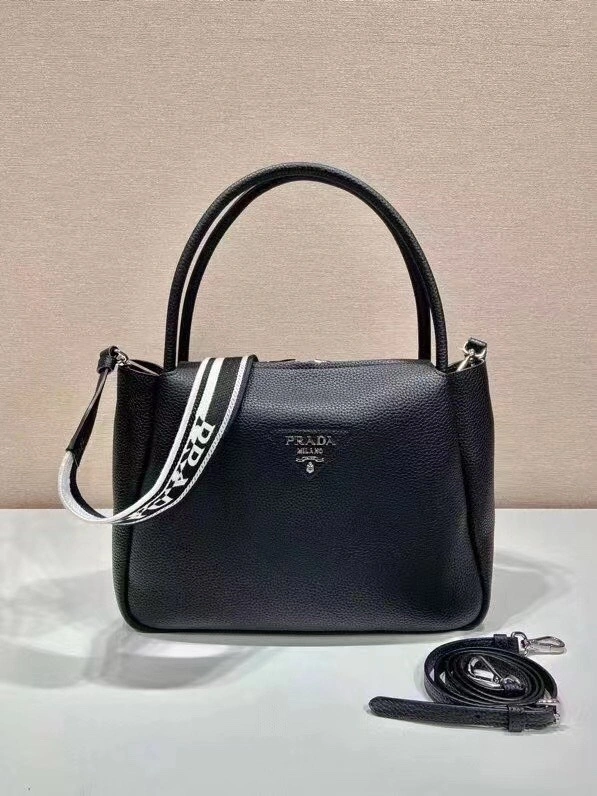 MOMO- high quality version 1BC170_2DKV_F0002_V_3OO cowhide item：B-B164I2210C