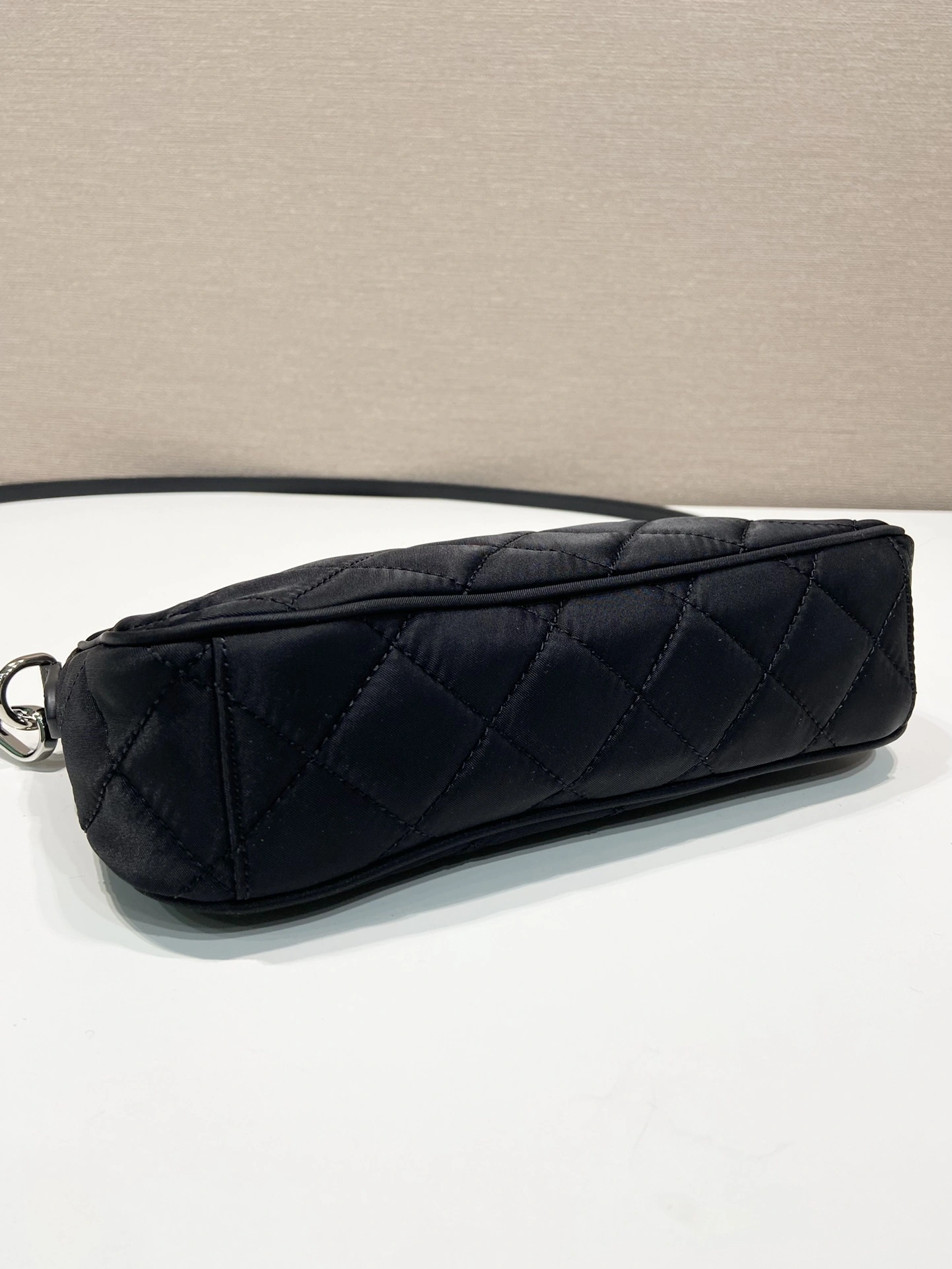 MOMO- high quality version 1BH026-2AS3-F0002 item：C-B000C2003C
