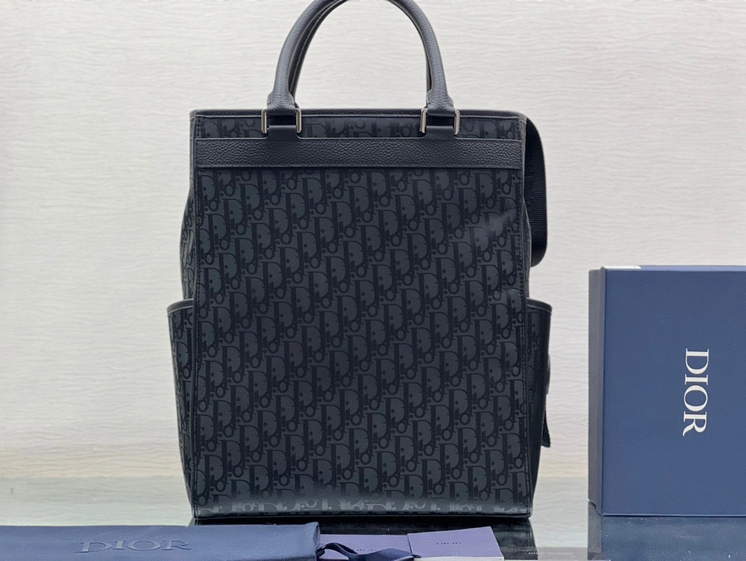 MOMO- high quality version 1ESSH069YIH-H03E Explorer cowhide item：C-B109A0915C