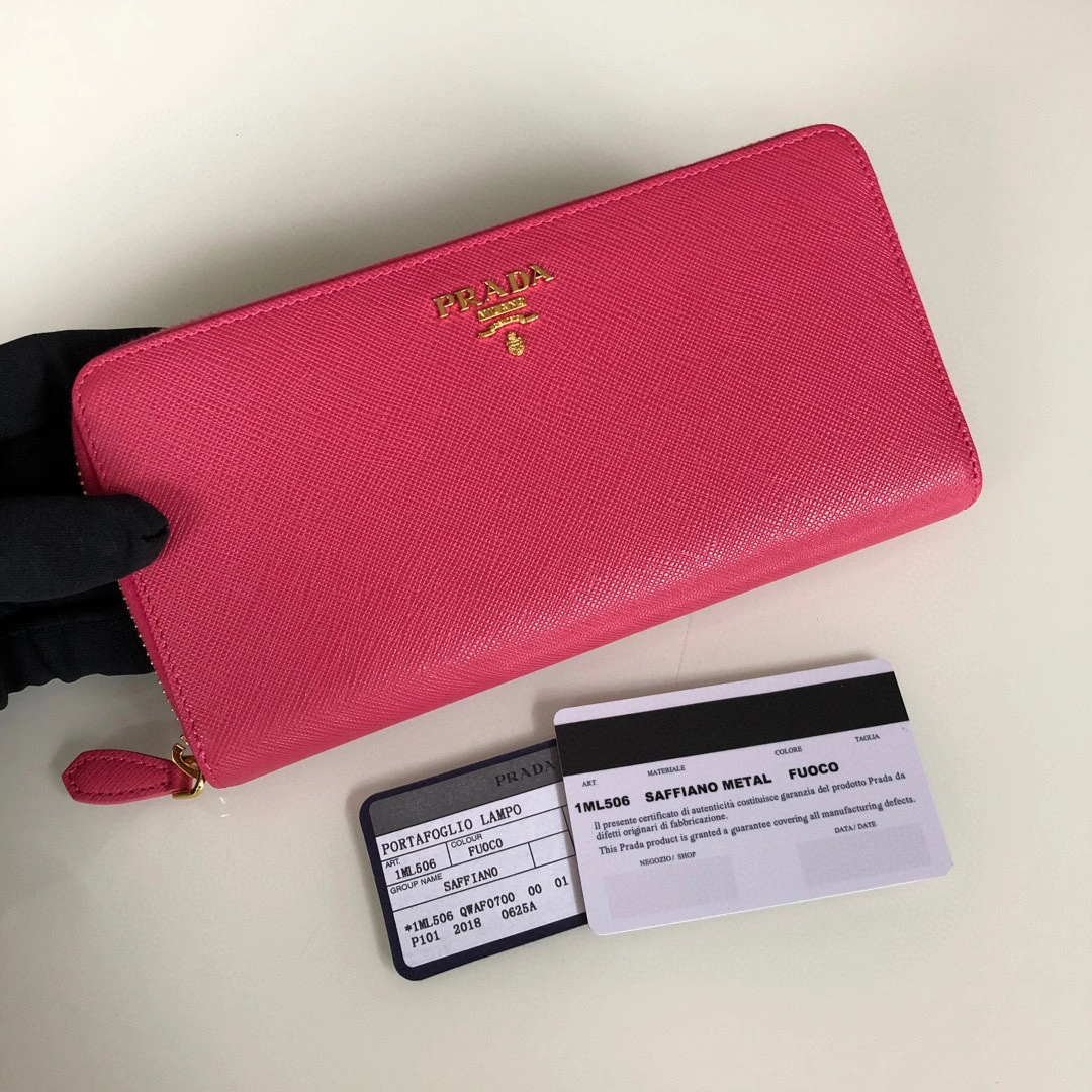 MOMO- high quality version 1ML506-QWA-F0505 cowhide item：B-B177J2114C