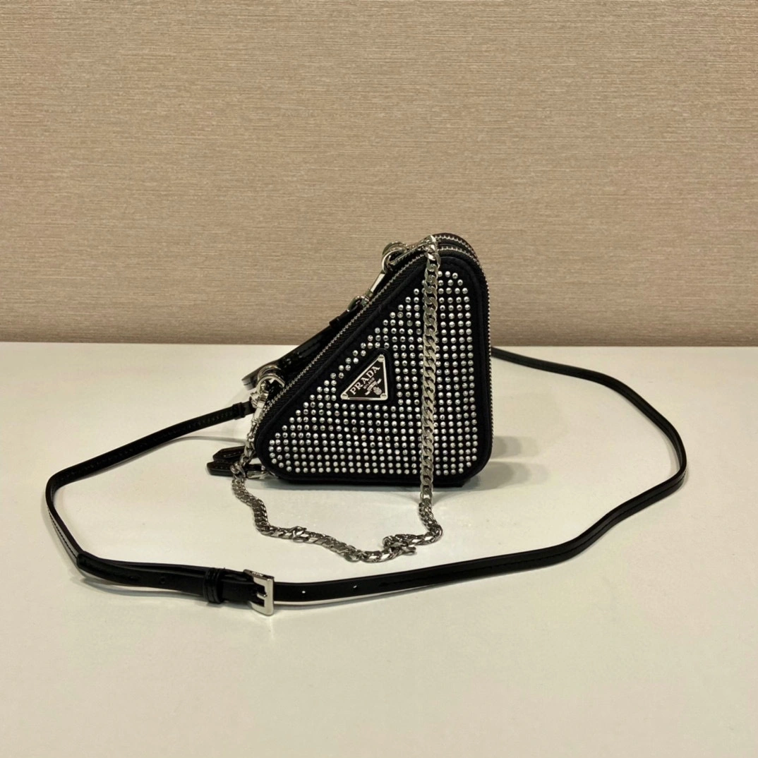 MOMO- high quality version 1NR015_2AWL_F0T7O item：C-B563A1308C