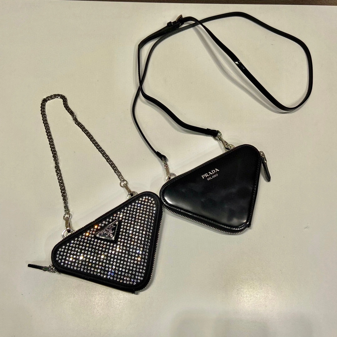 MOMO- high quality version 1NR015_2AWL_F0T7O item：C-B563A1308C