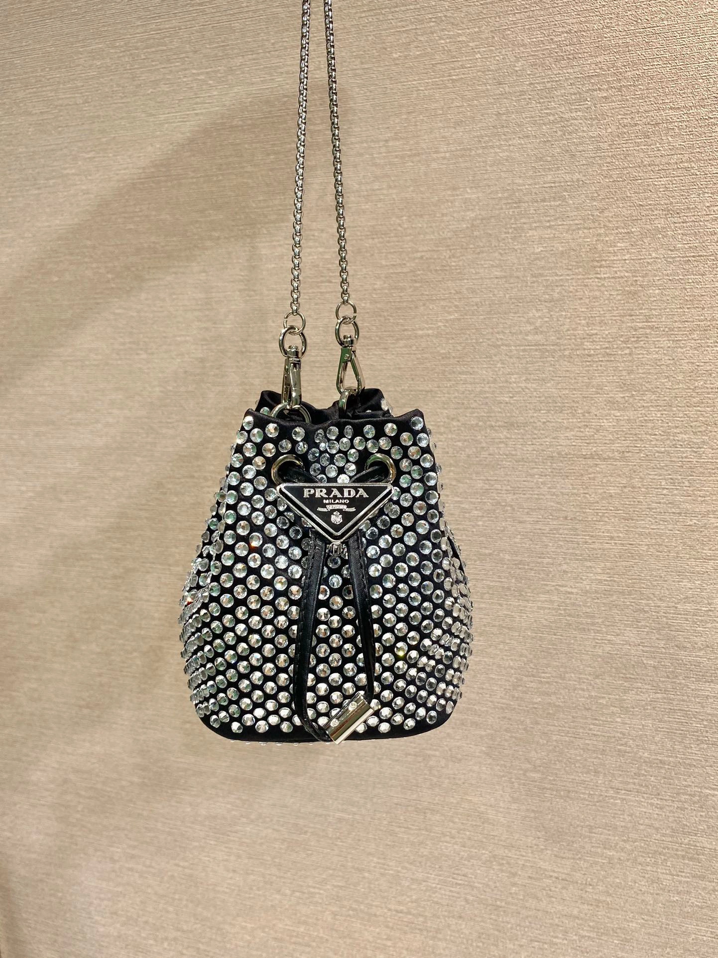 MOMO- high quality version 1NR016_2AWL_F0T7O mini item：C-B563A1314C