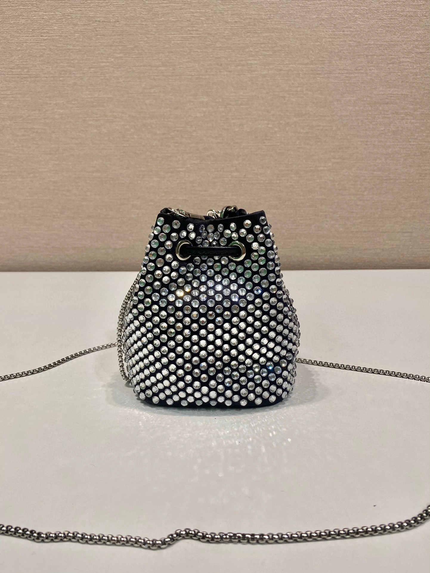 MOMO- high quality version 1NR016_2AWL_F0T7O mini item：C-B563A1314C