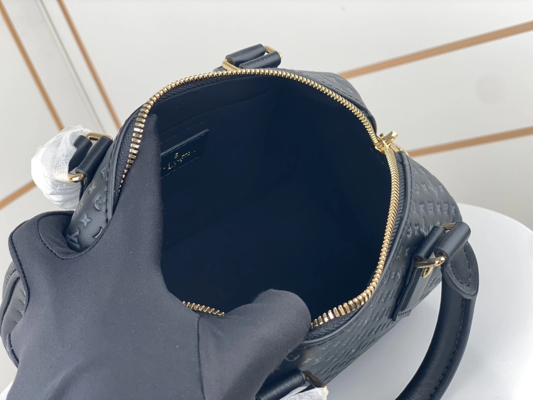 MOMO- high quality version 22595 item：C-B000C2706C