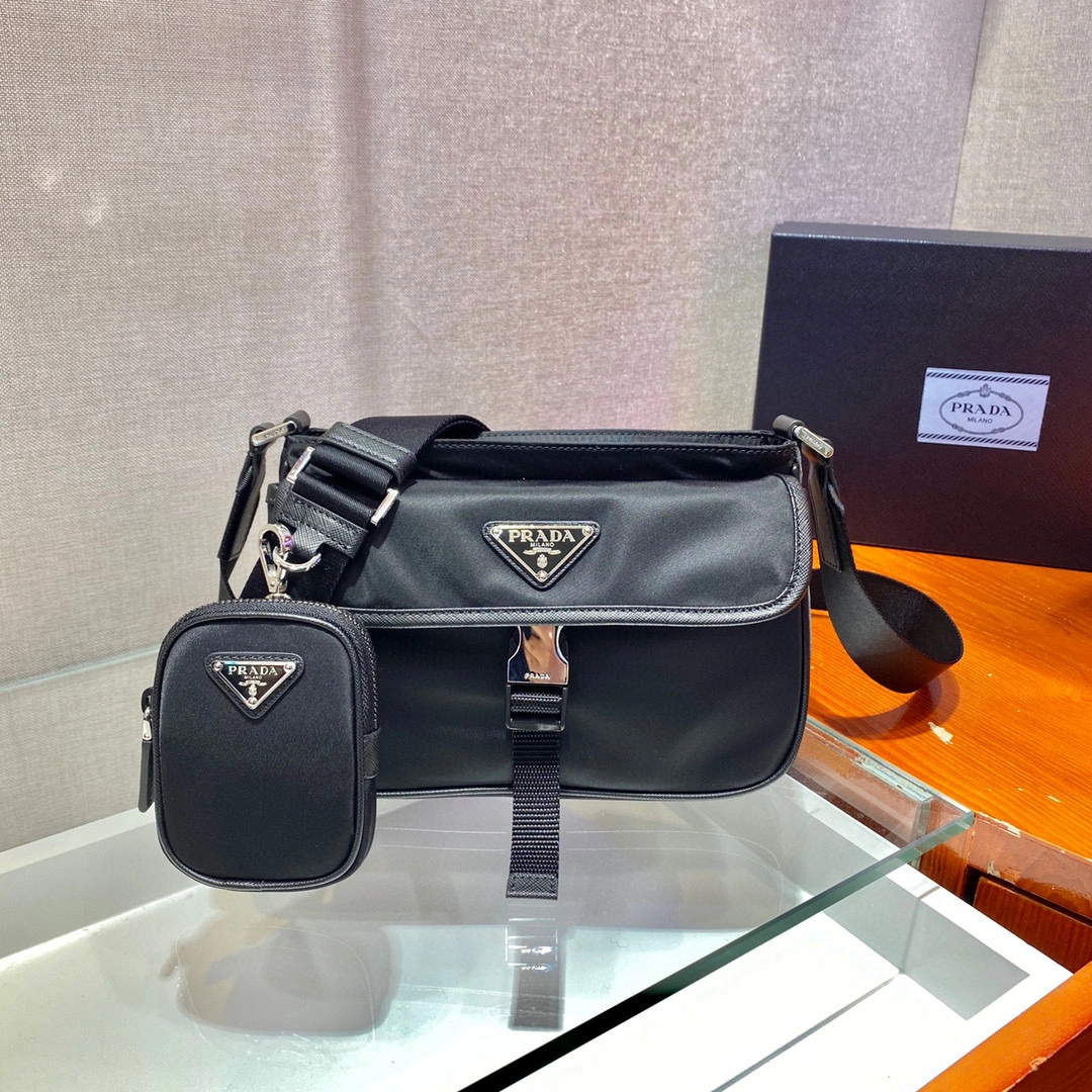 &MOMO- high quality version 2VH133-2DMH-F0002-V-OOO item：B-B109K2711C