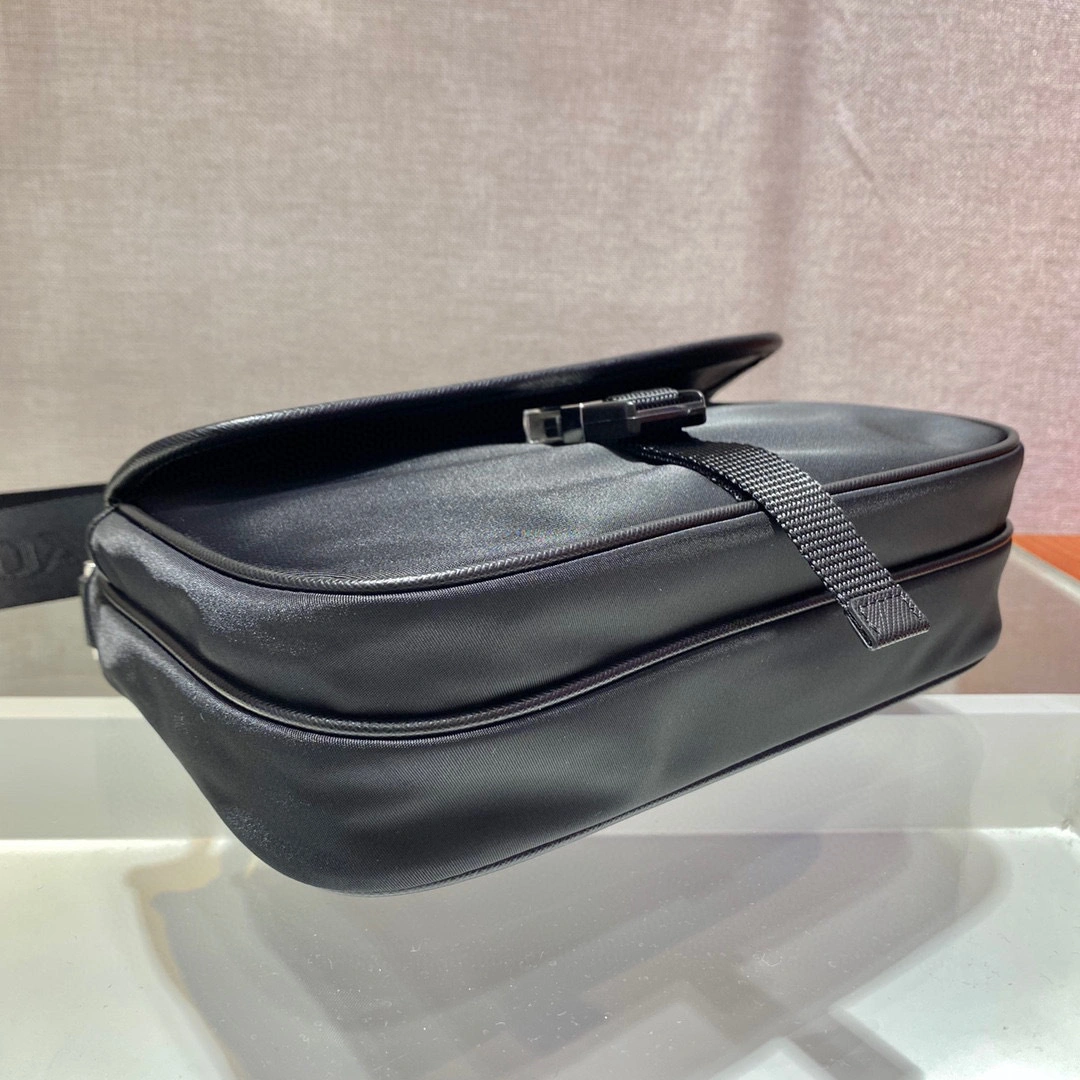&MOMO- high quality version 2VH133-2DMH-F0002-V-OOO item：B-B109K2711C