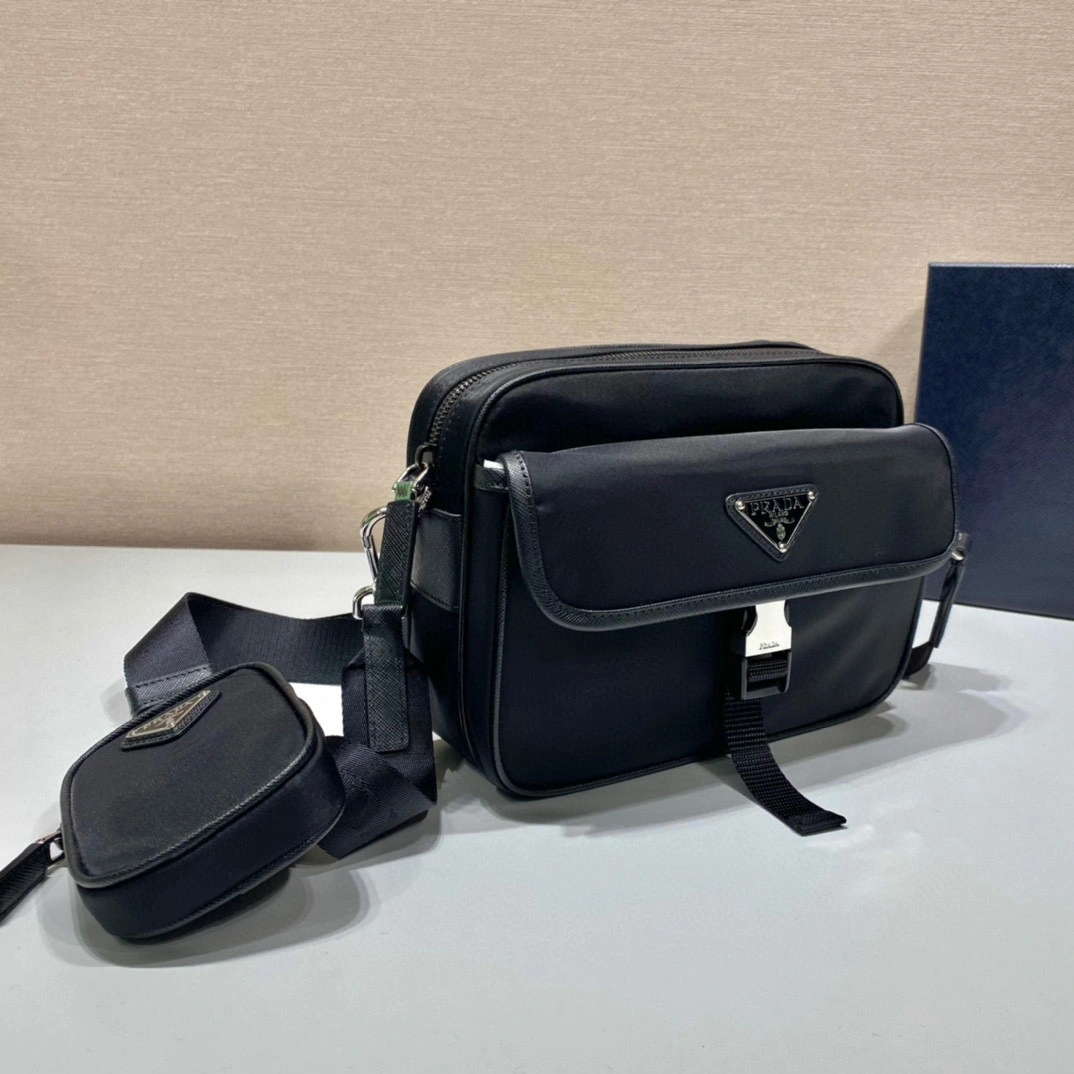 MOMO- high quality version 2VH133_2DMH_F0002_V_XMP nylon item：B-B109K2713C